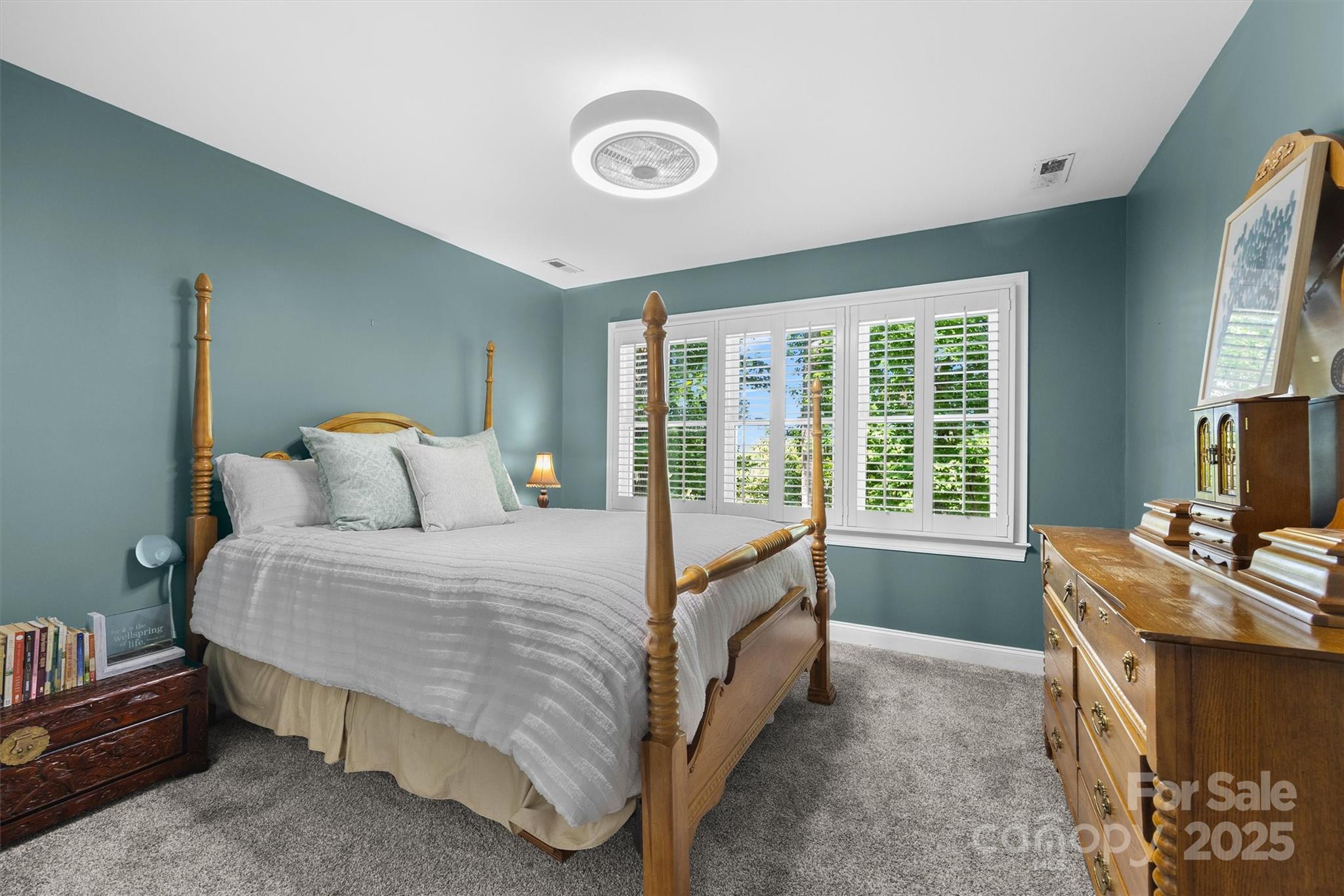 9001 Windjammer Drive