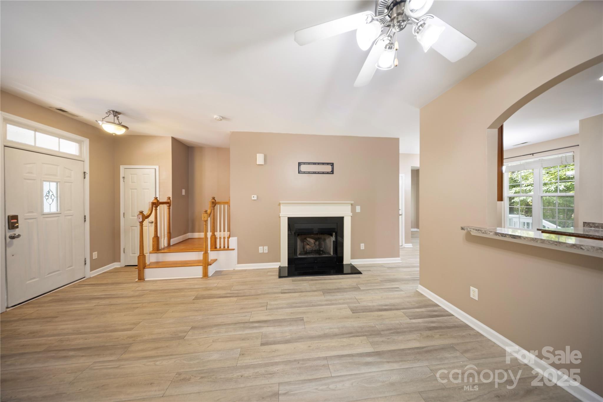 729 Torrey Pines Lane