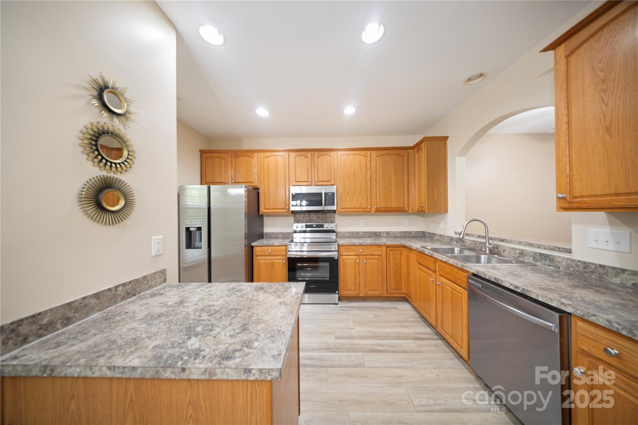 729 Torrey Pines Lane