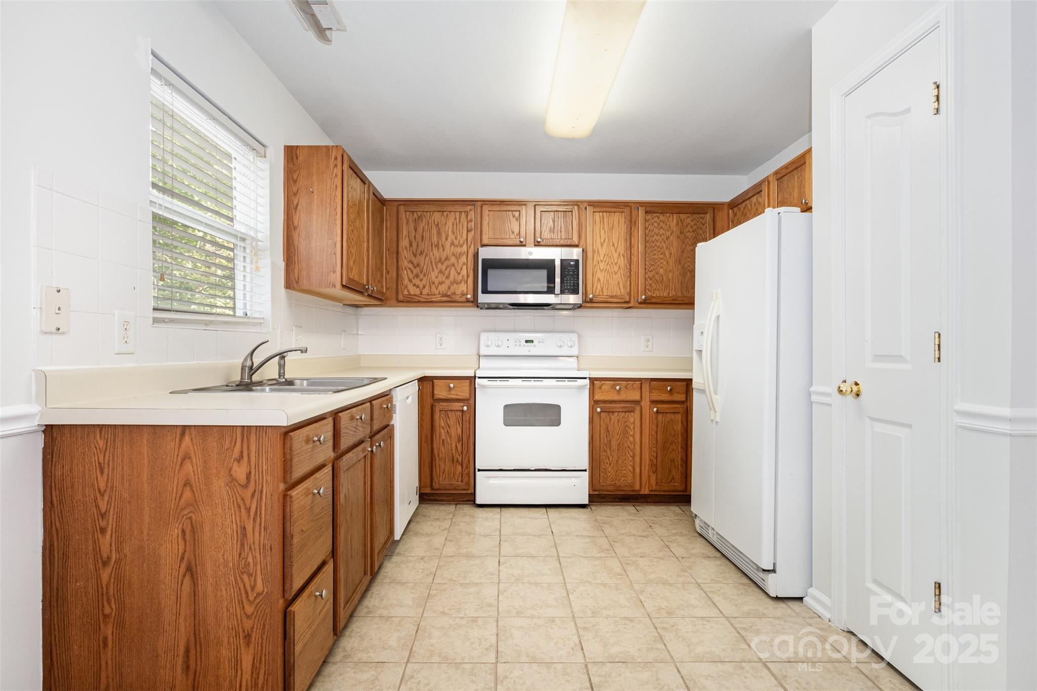 12803 Slade Castle Court