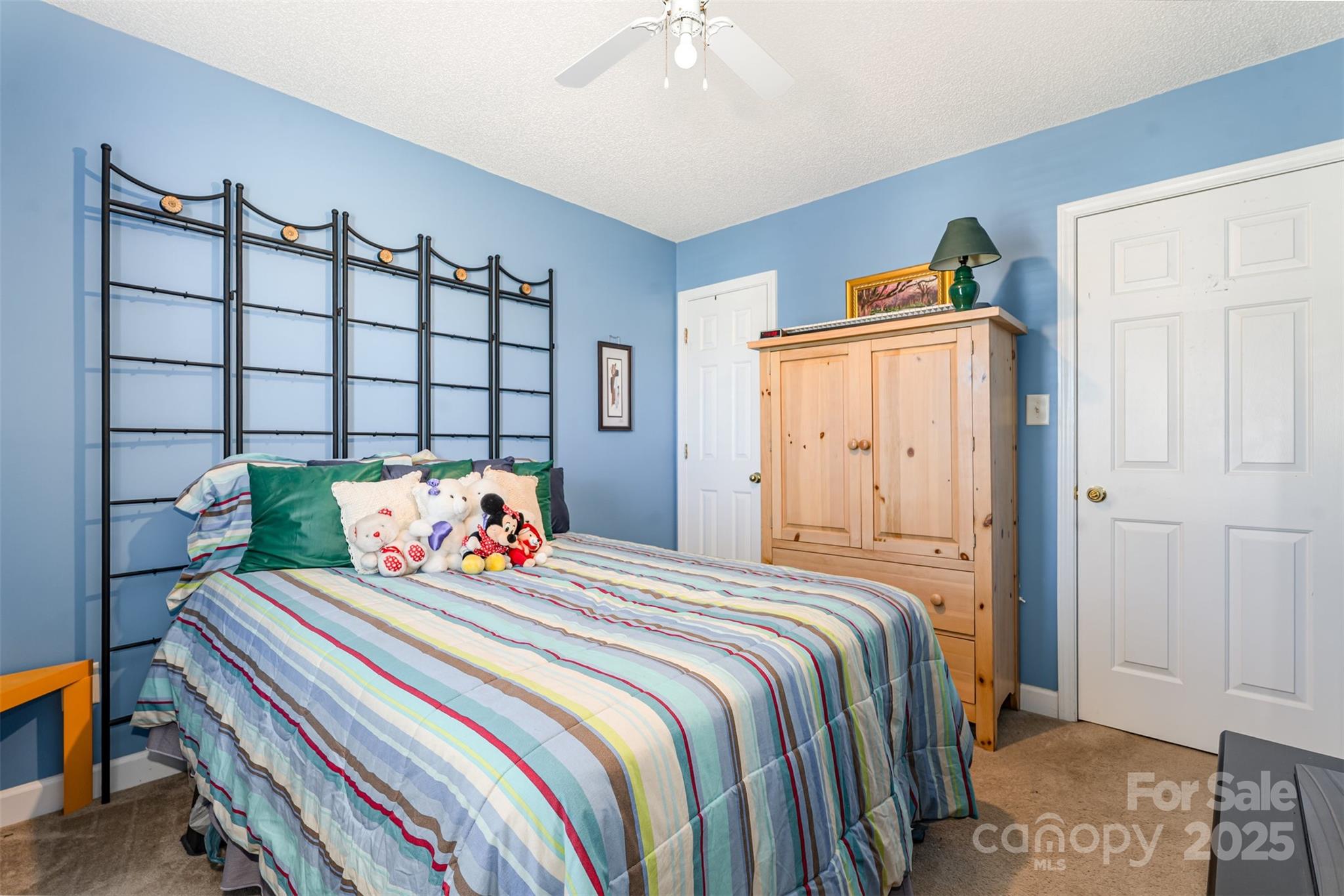 3813 Old Wagon Road