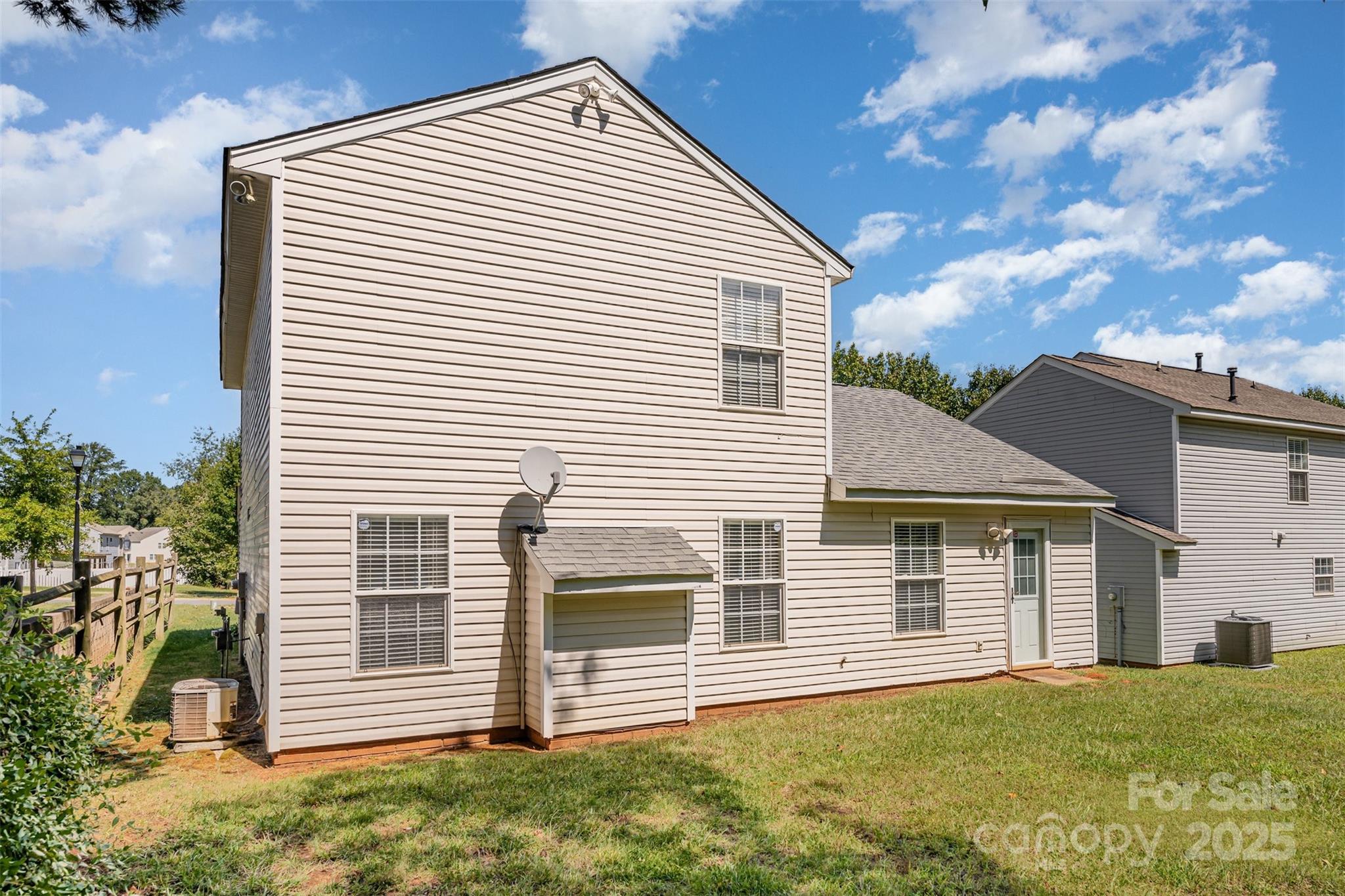 3813 Old Wagon Road