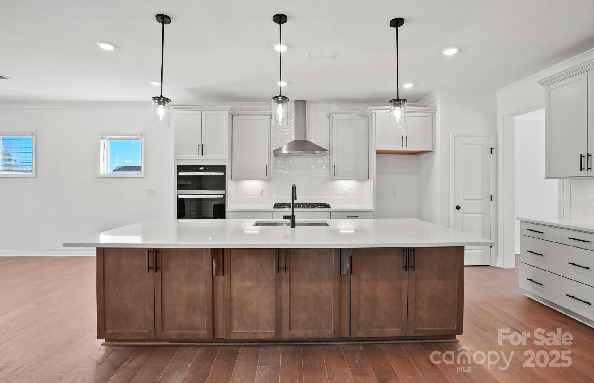 2144 Millennium Drive Unit: 95