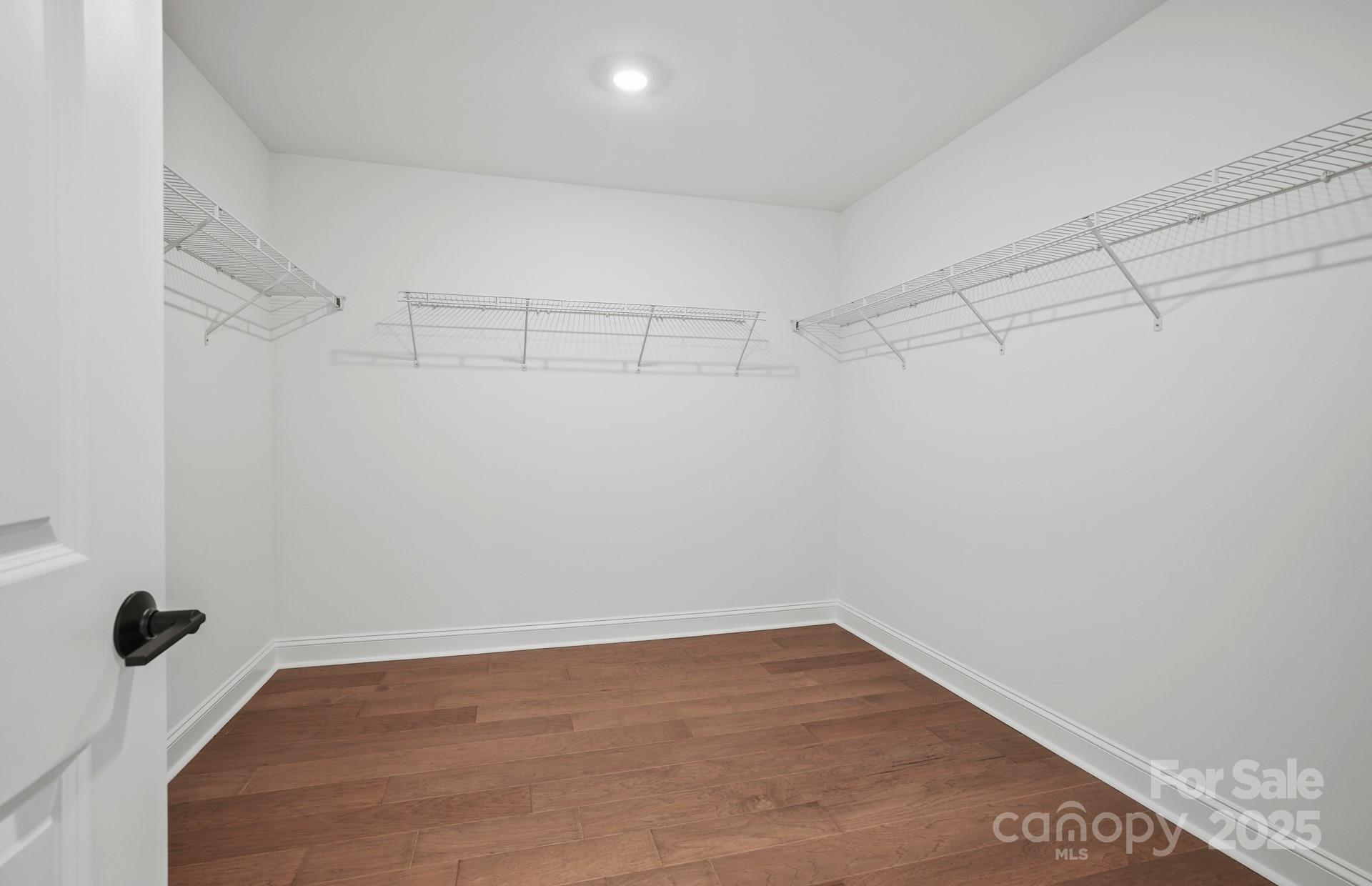 2144 Millennium Drive Unit: 95