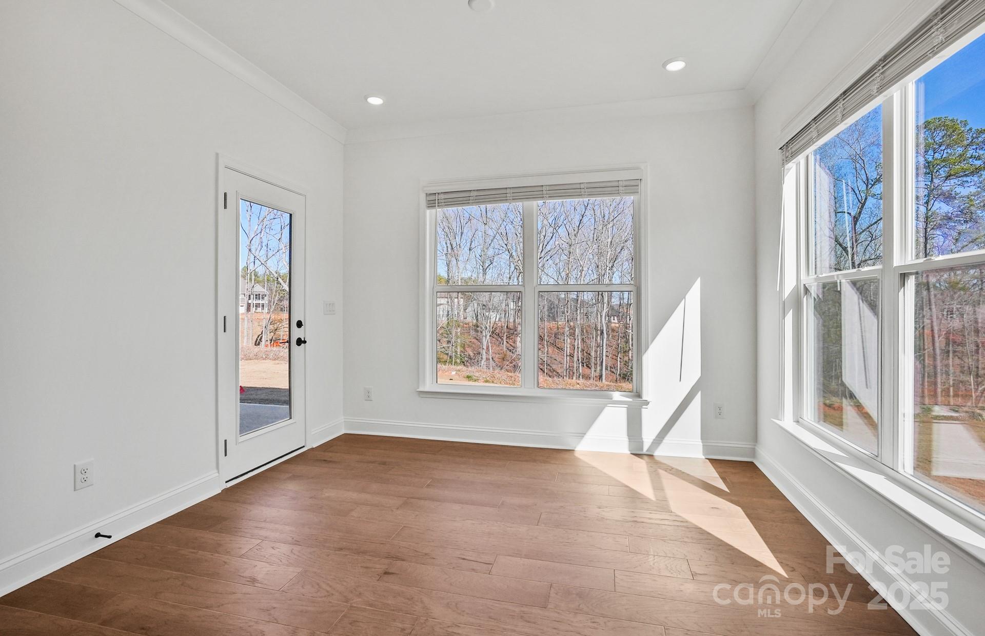 2144 Millennium Drive Unit: 95