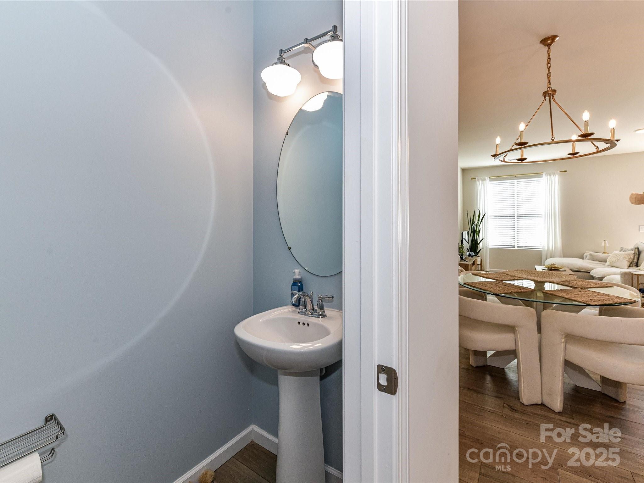 44 Woodsdale Place SE Unit: 9