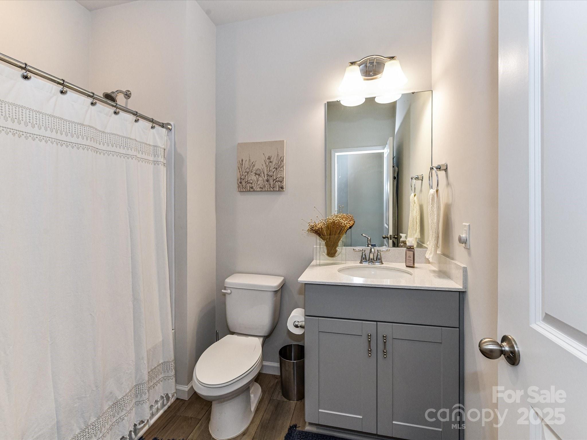 44 Woodsdale Place SE Unit: 9