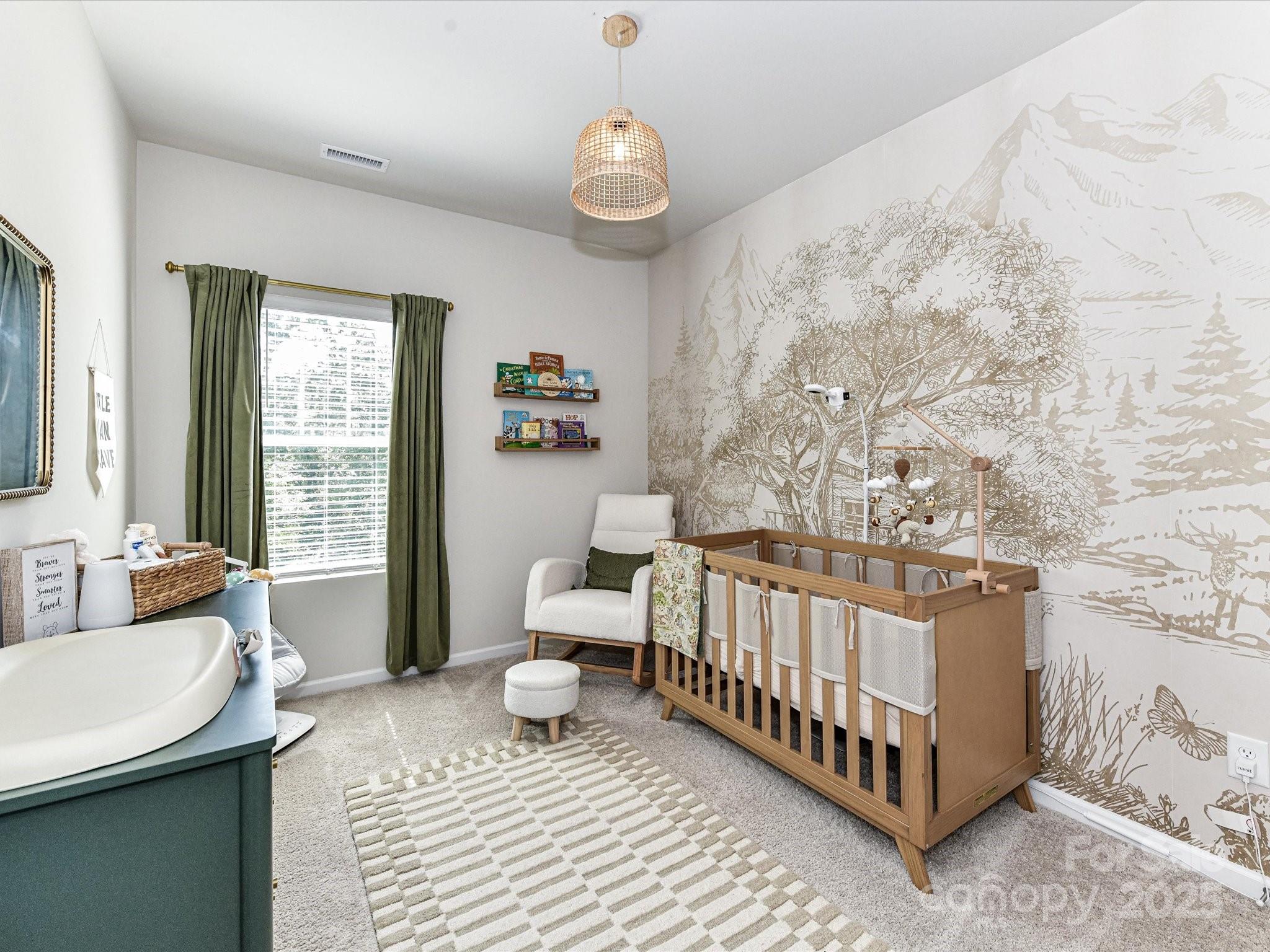 44 Woodsdale Place SE Unit: 9