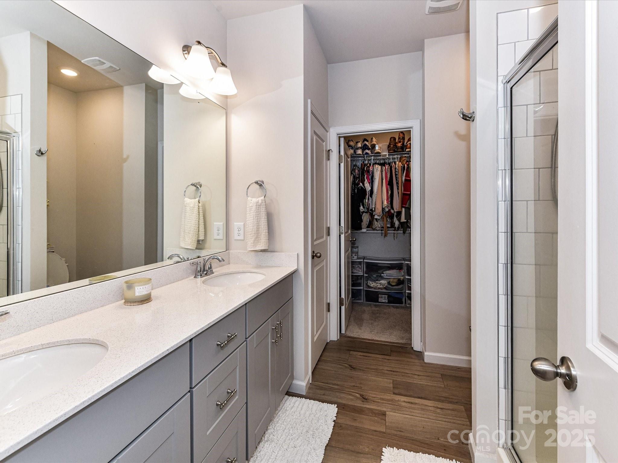 44 Woodsdale Place SE Unit: 9