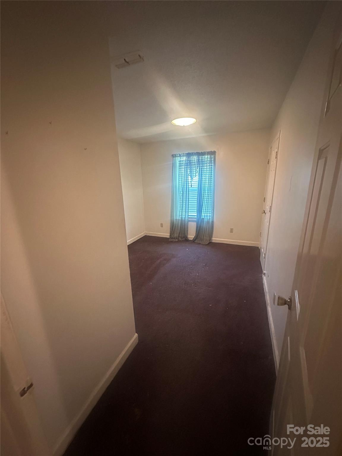 1148 Doris Circle
