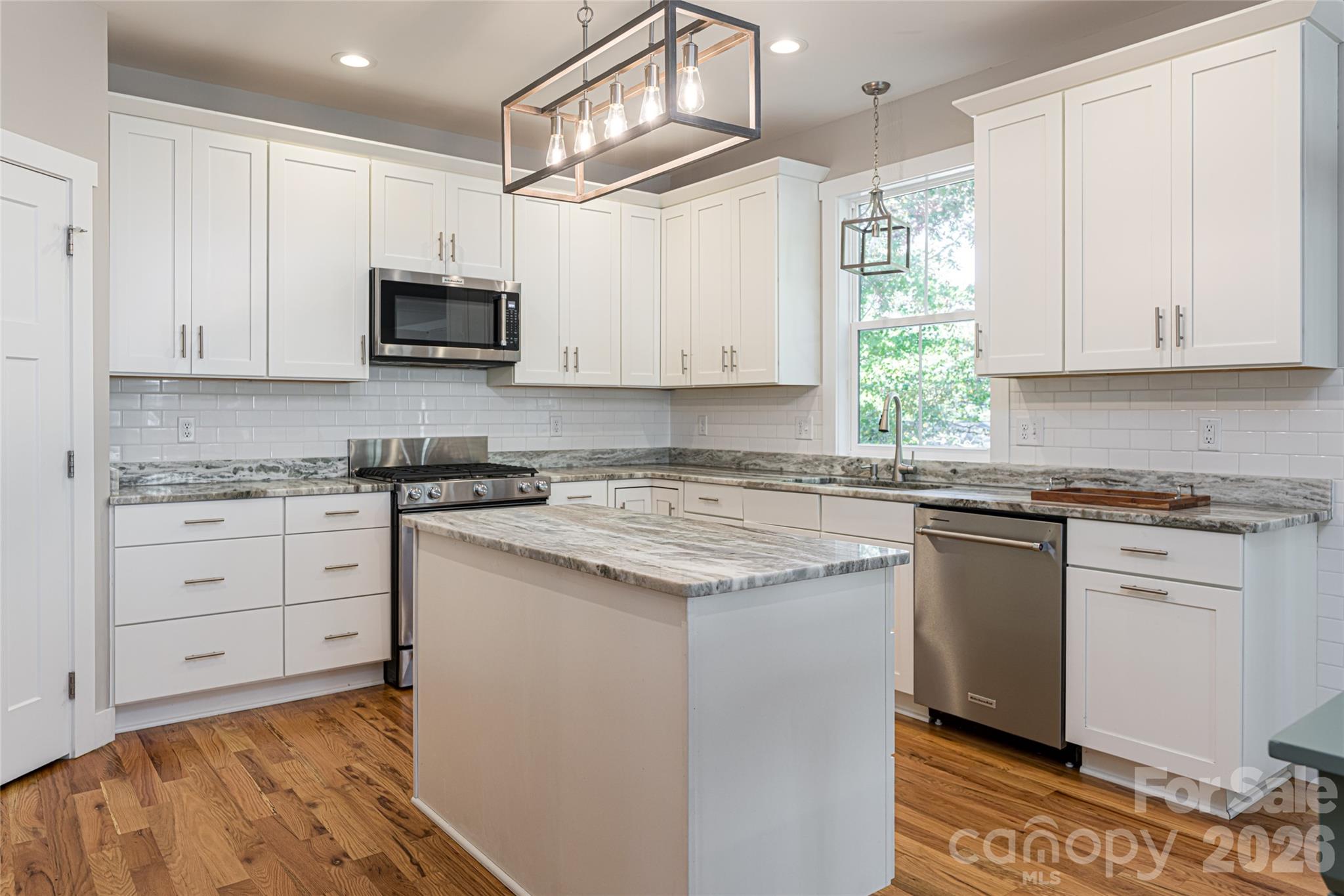 23 Myrtle Lee Cove