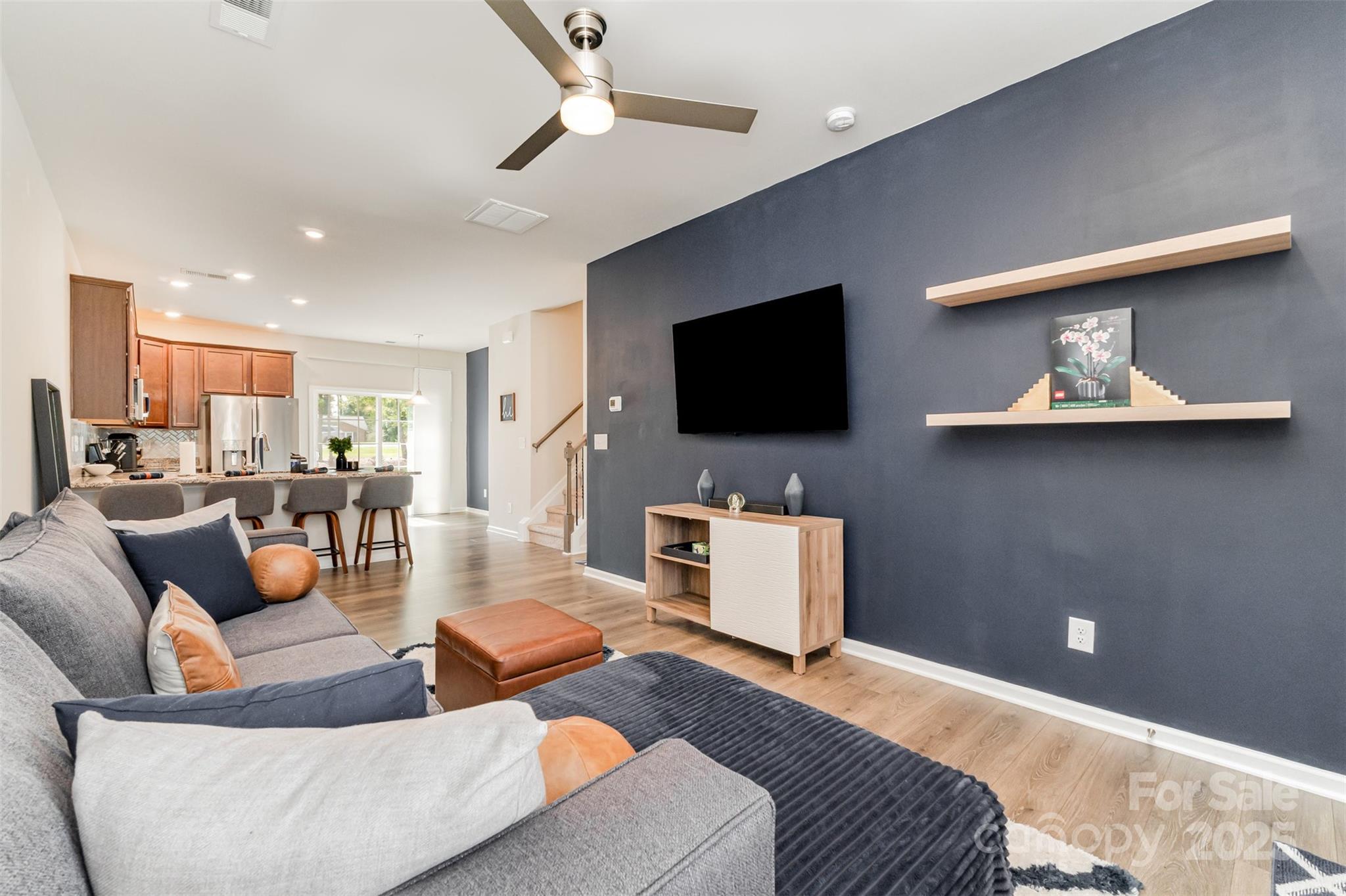 348 Zocalo Drive