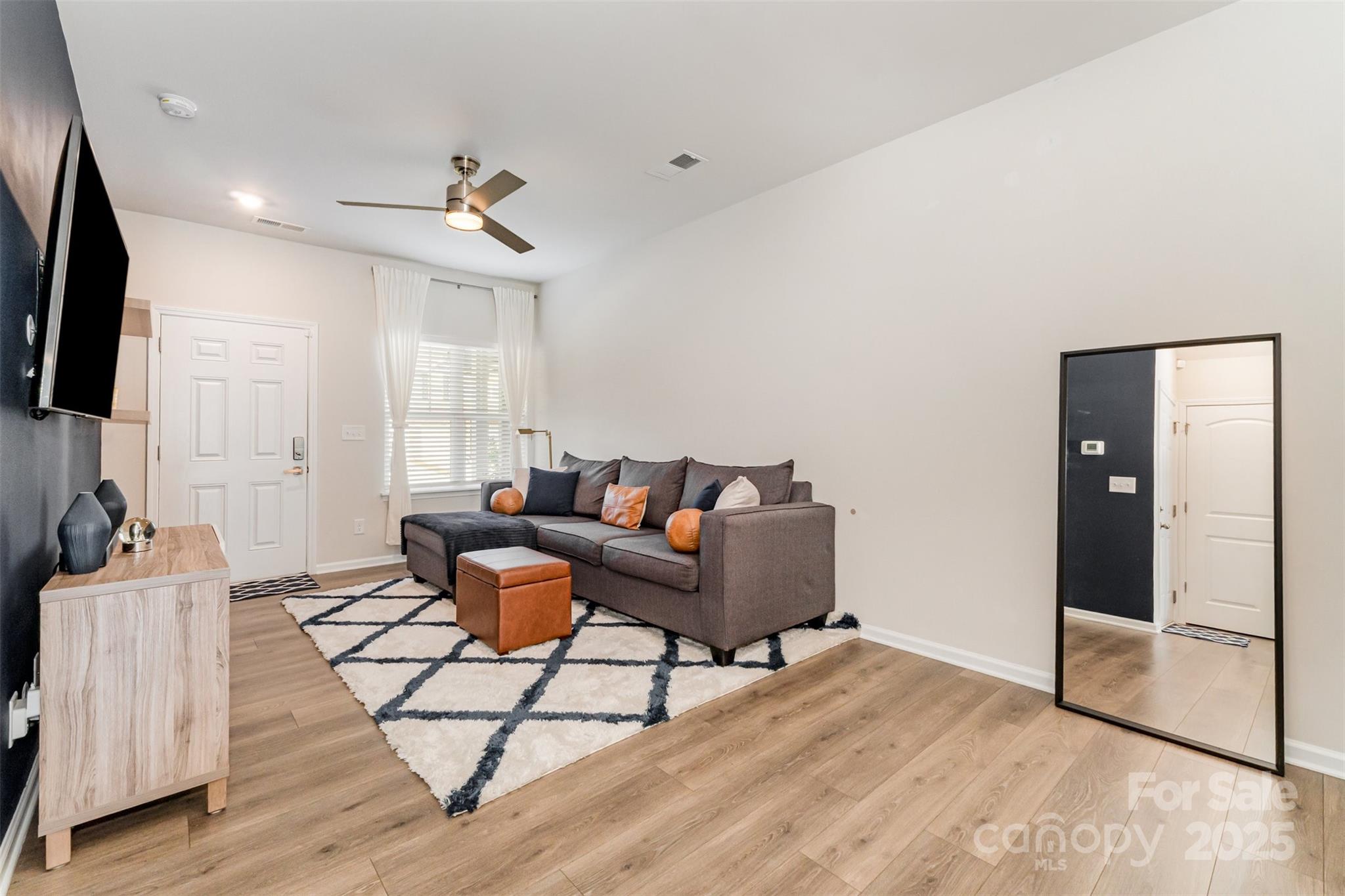 348 Zocalo Drive