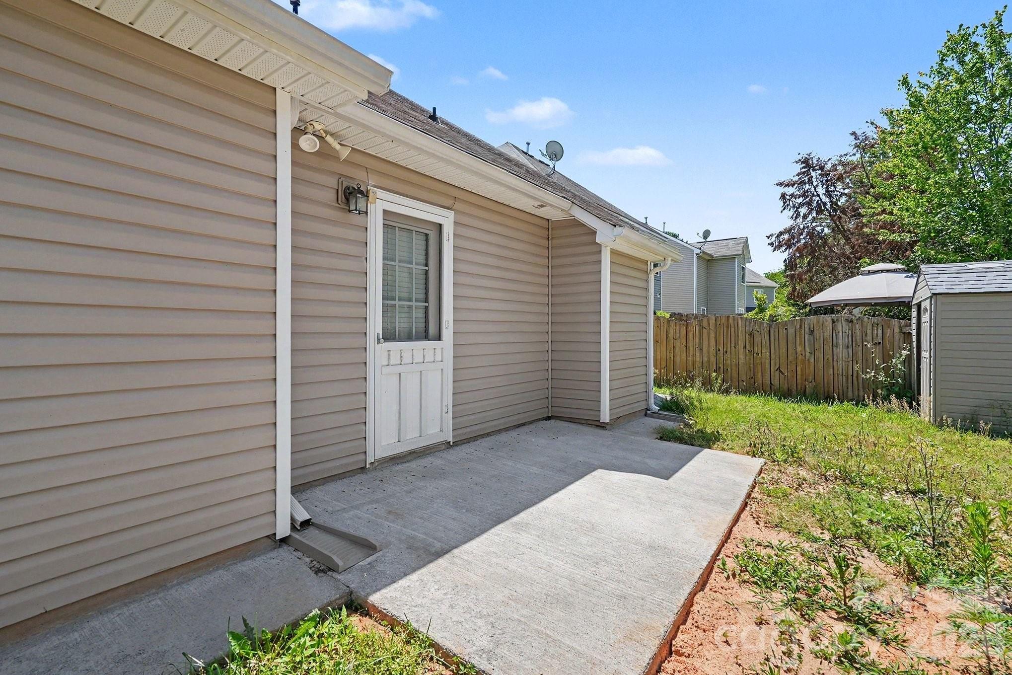 3056 Rocket Road