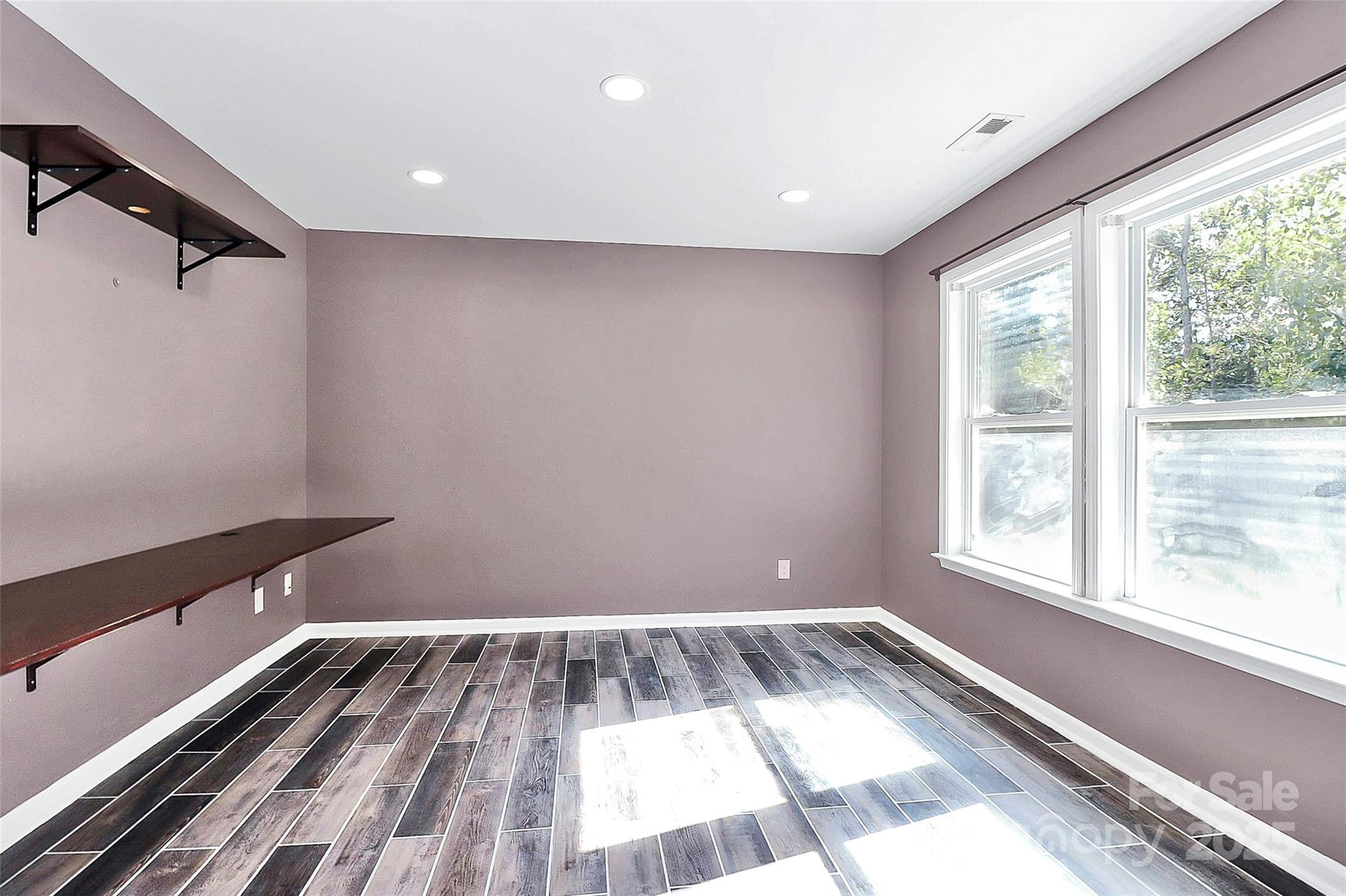 15705 Lakepoint Forest Drive