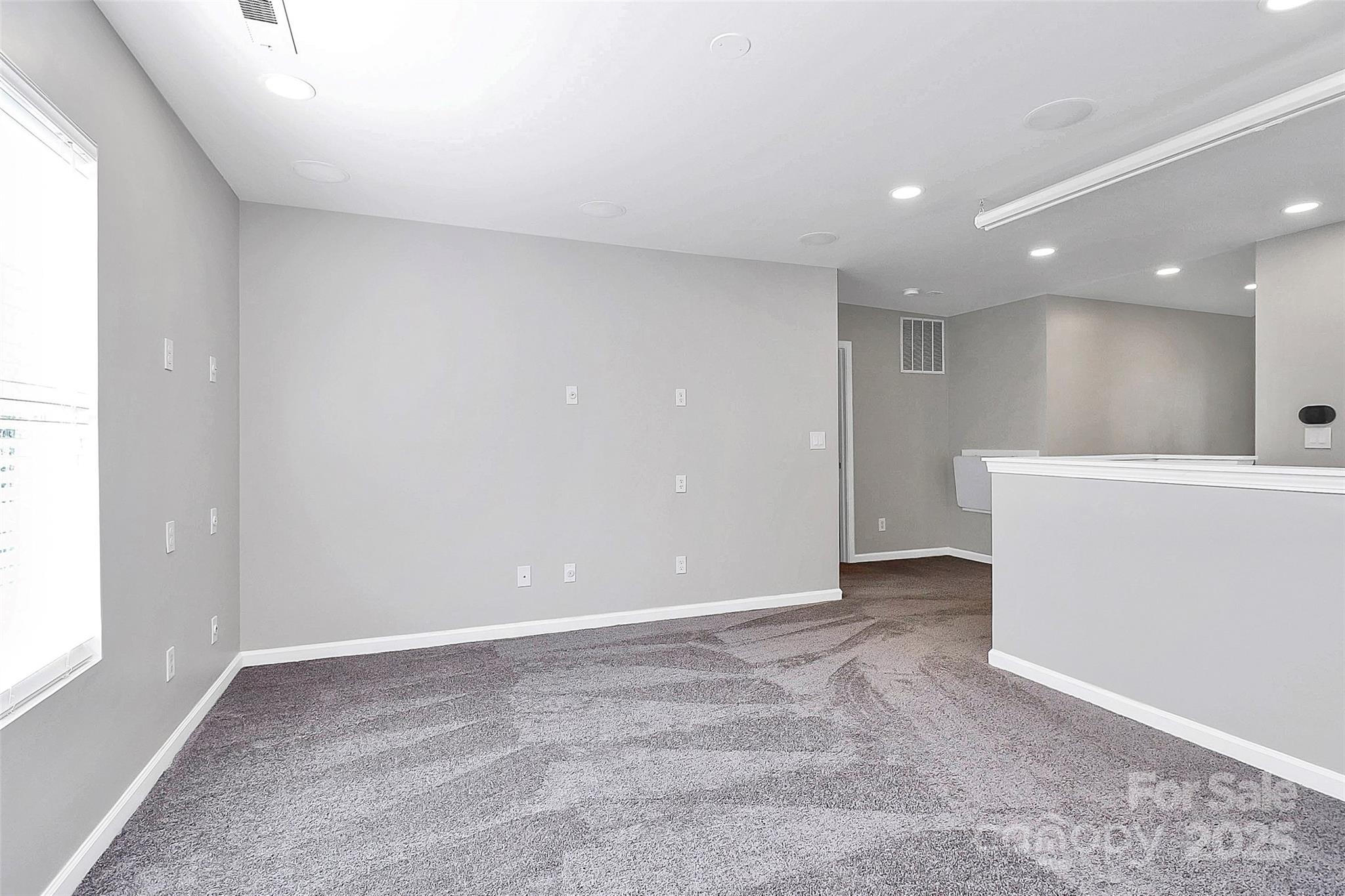 15705 Lakepoint Forest Drive