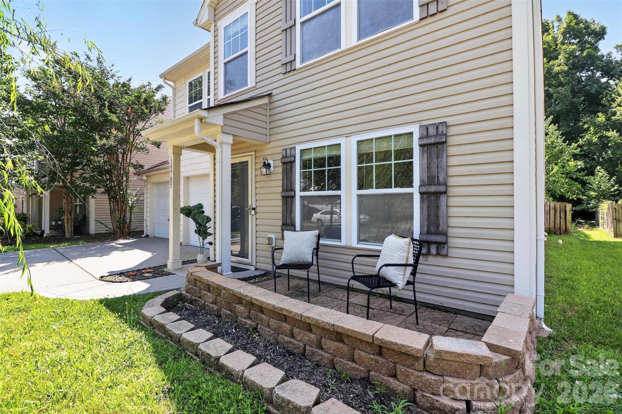 15705 Lakepoint Forest Drive