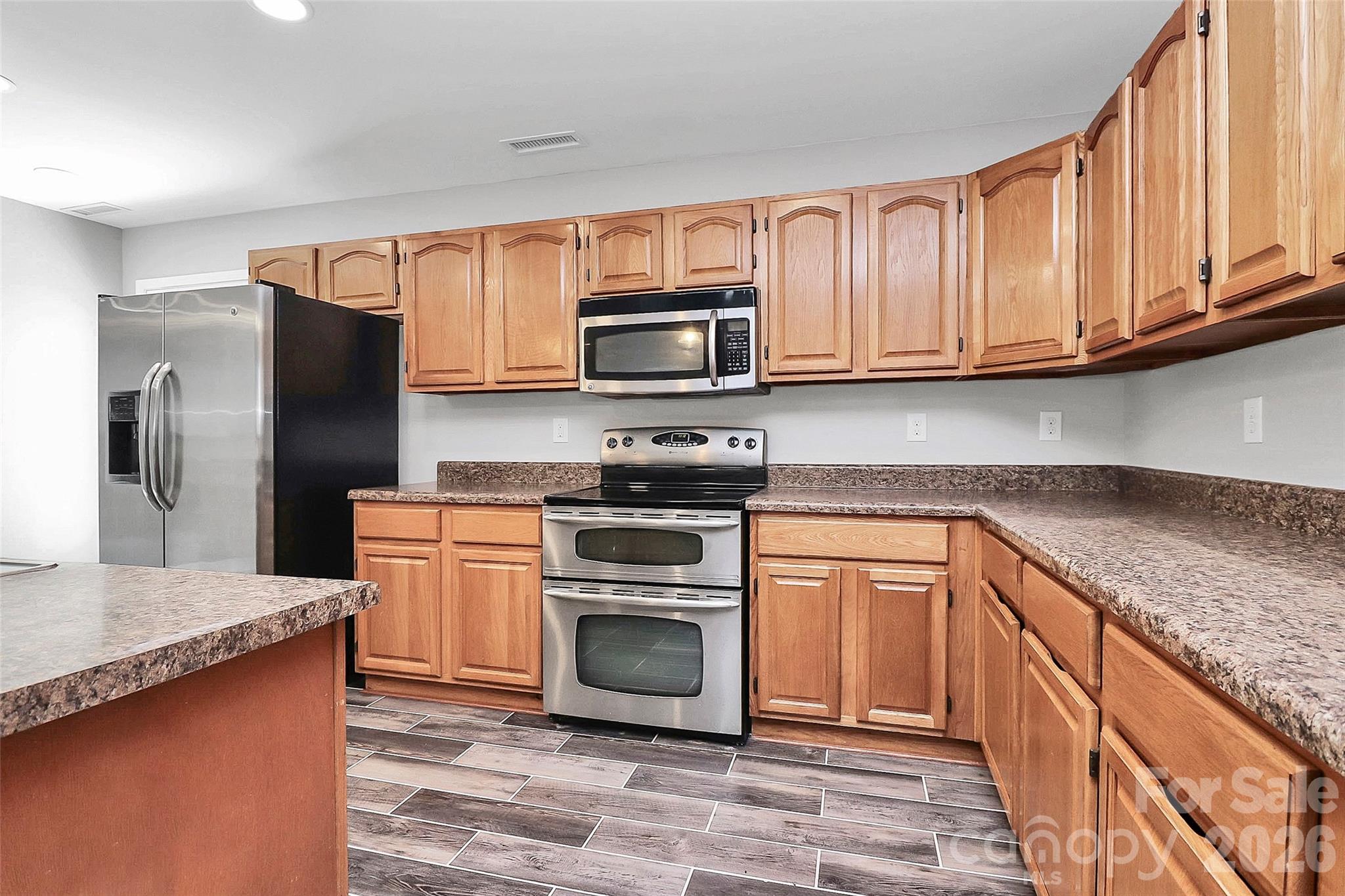 15705 Lakepoint Forest Drive