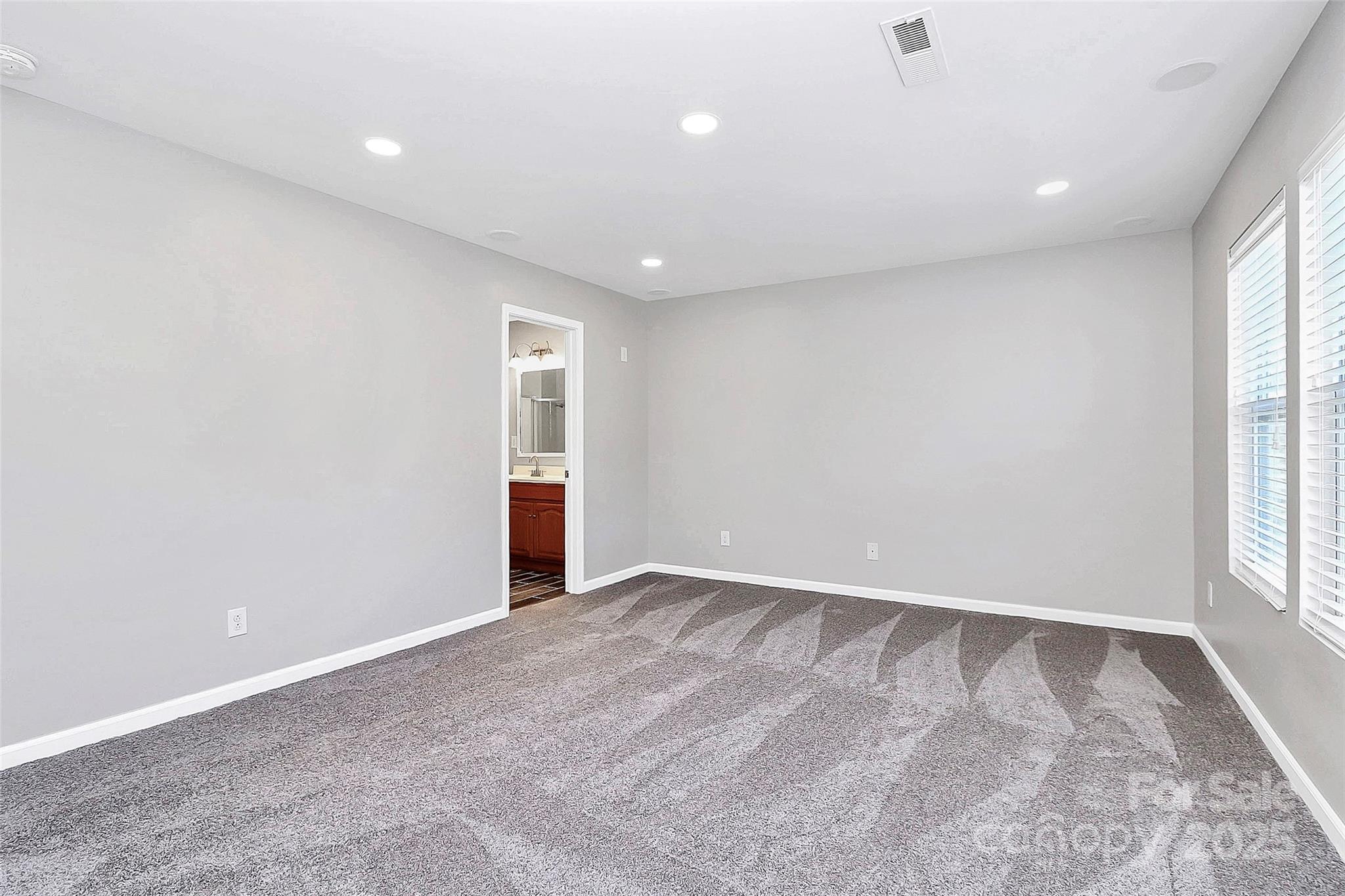 15705 Lakepoint Forest Drive