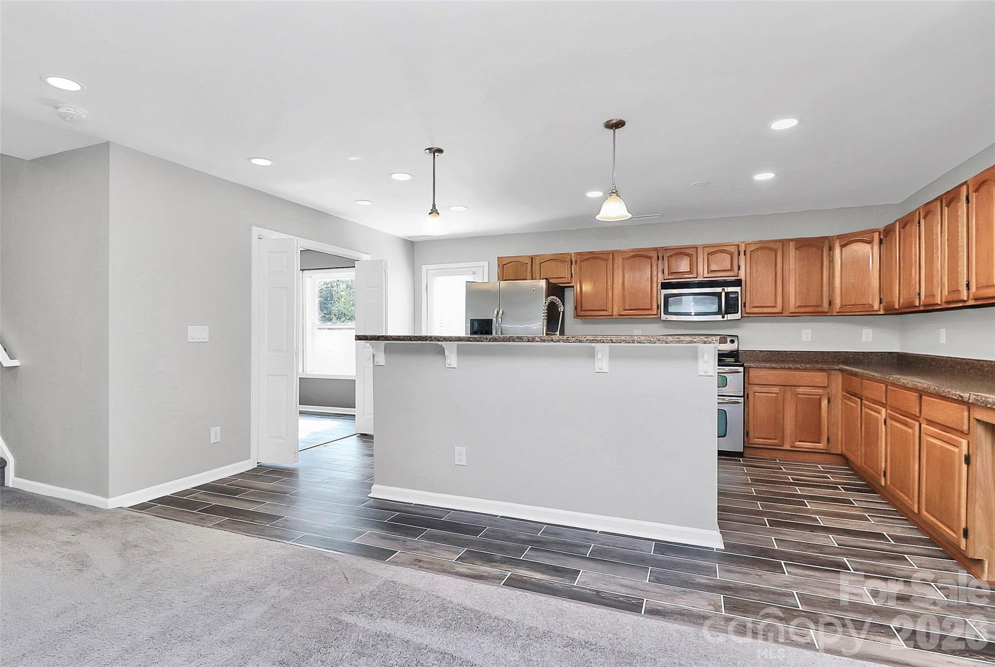 15705 Lakepoint Forest Drive