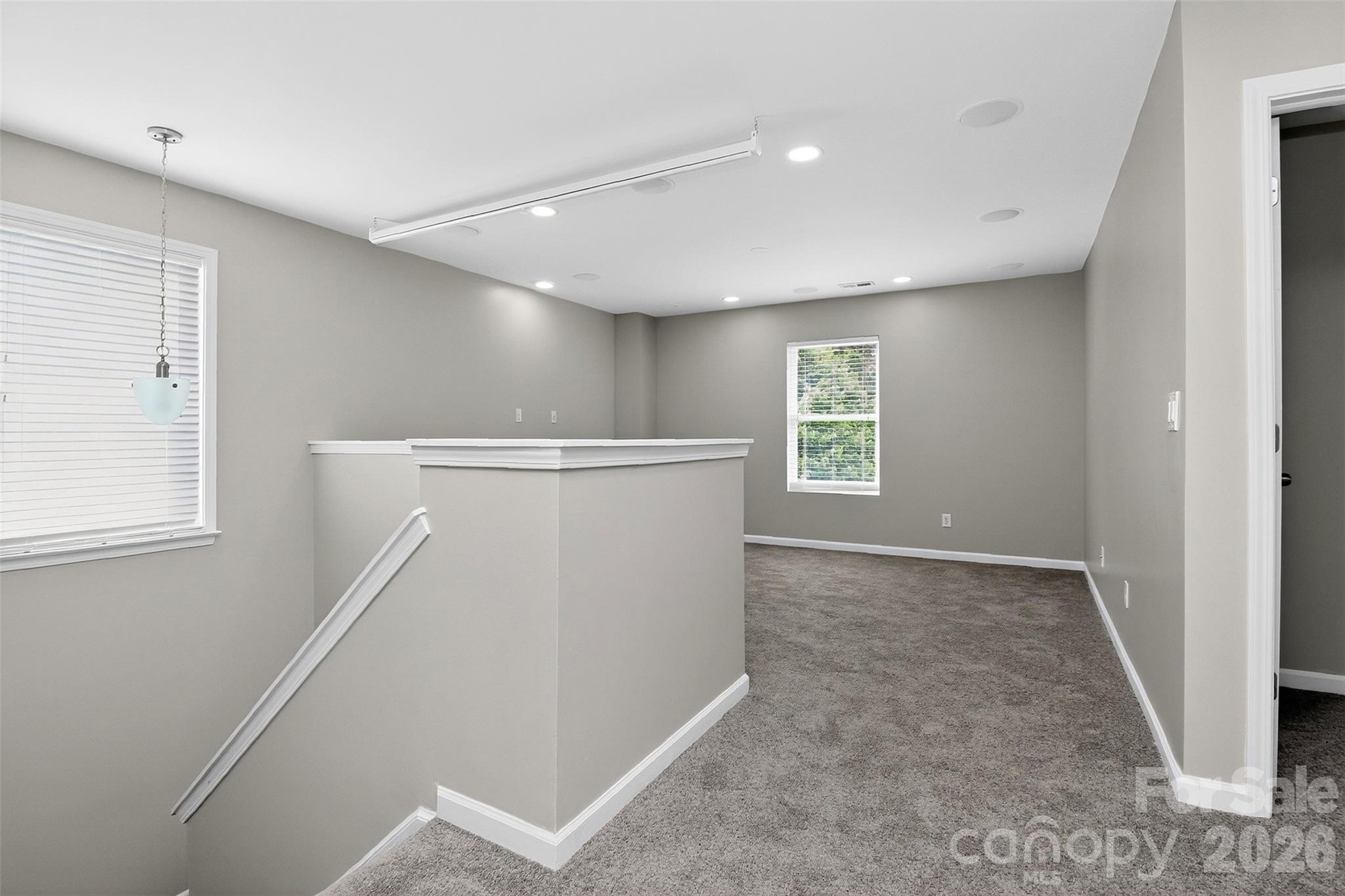 15705 Lakepoint Forest Drive