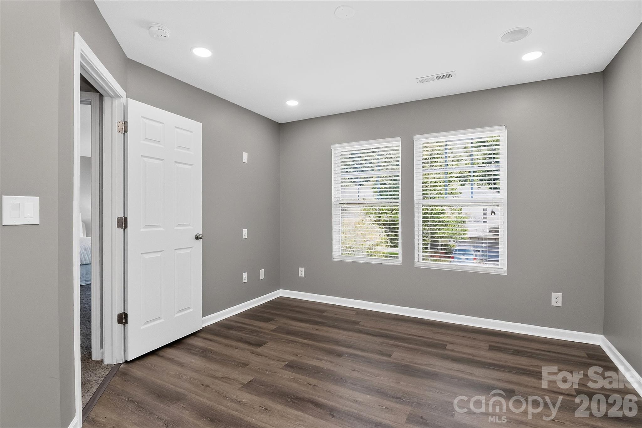 15705 Lakepoint Forest Drive