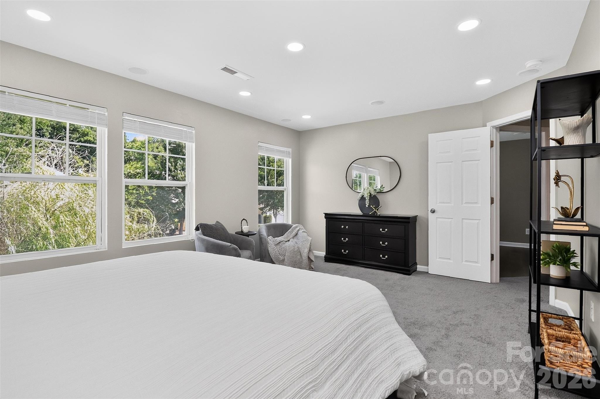 15705 Lakepoint Forest Drive