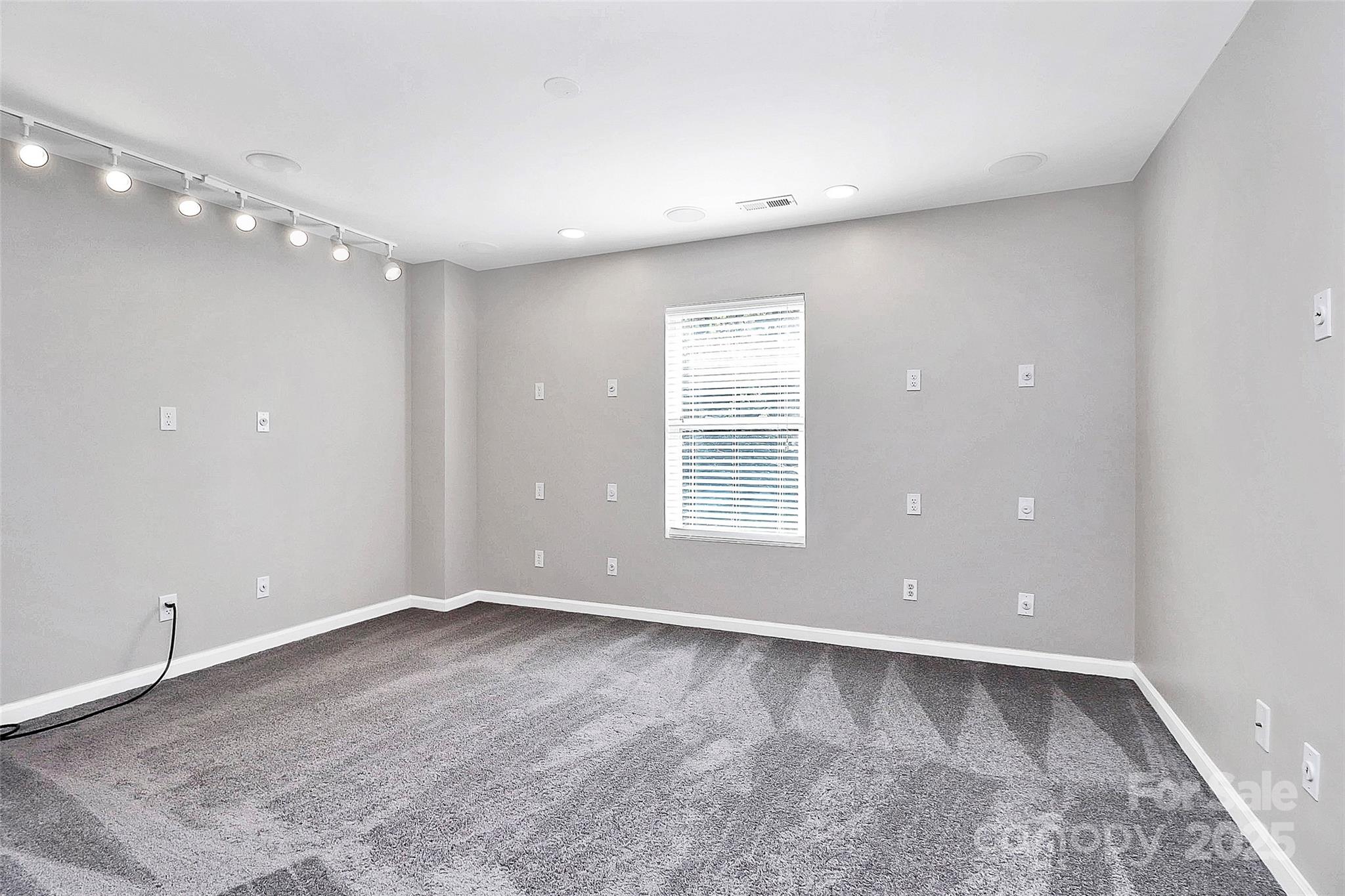 15705 Lakepoint Forest Drive