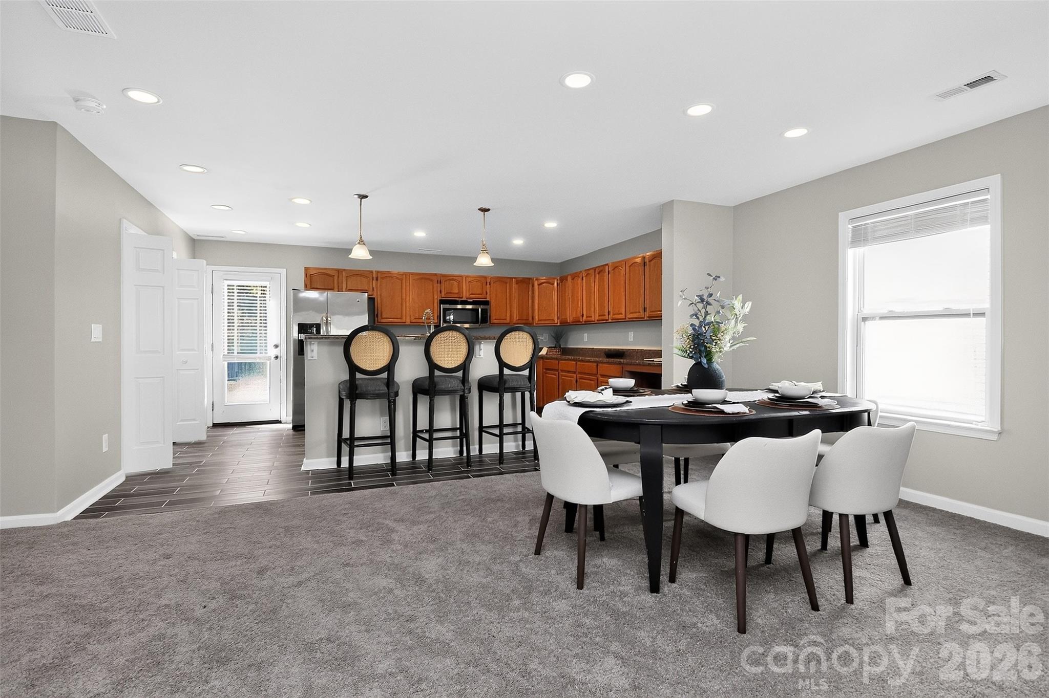 15705 Lakepoint Forest Drive