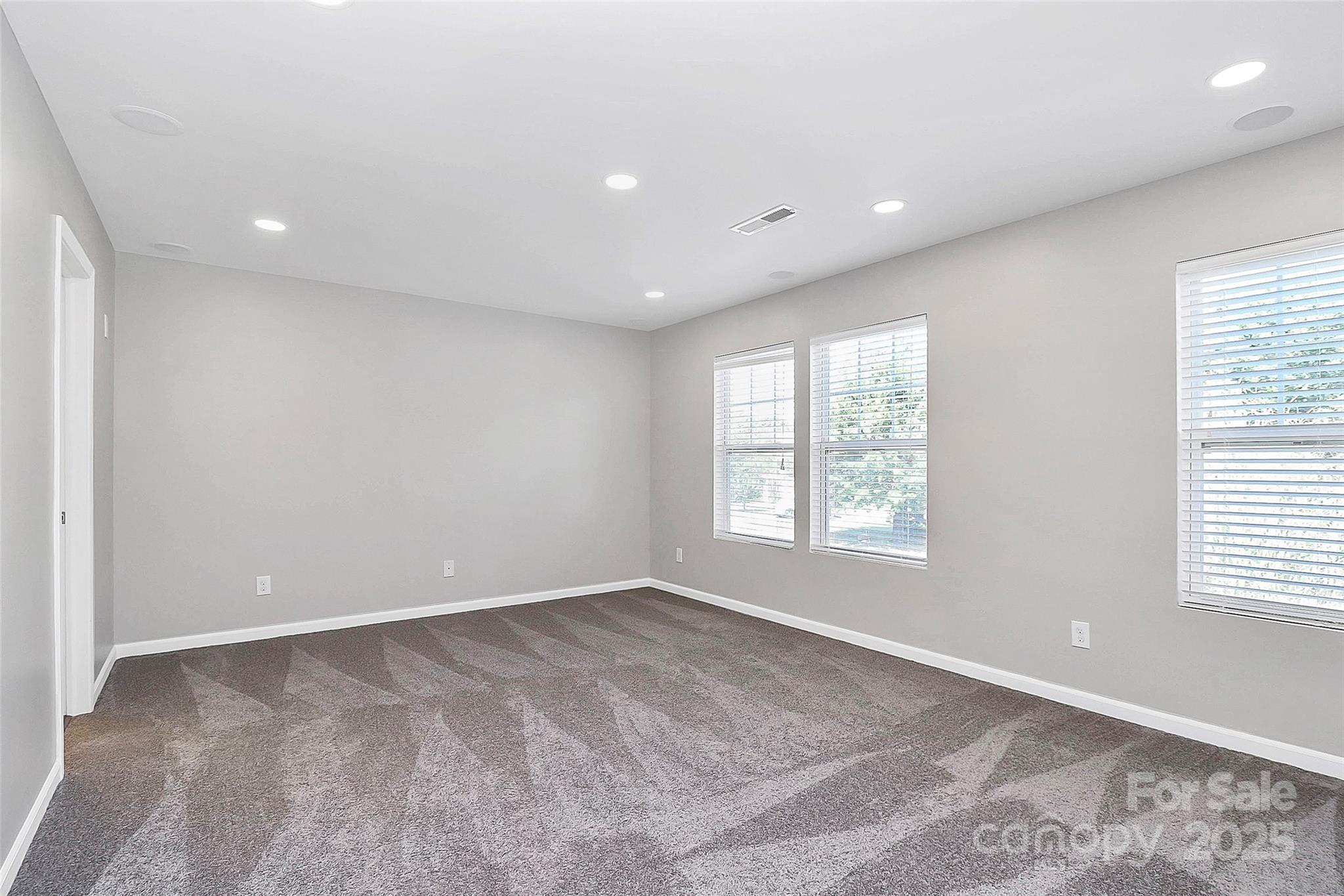 15705 Lakepoint Forest Drive