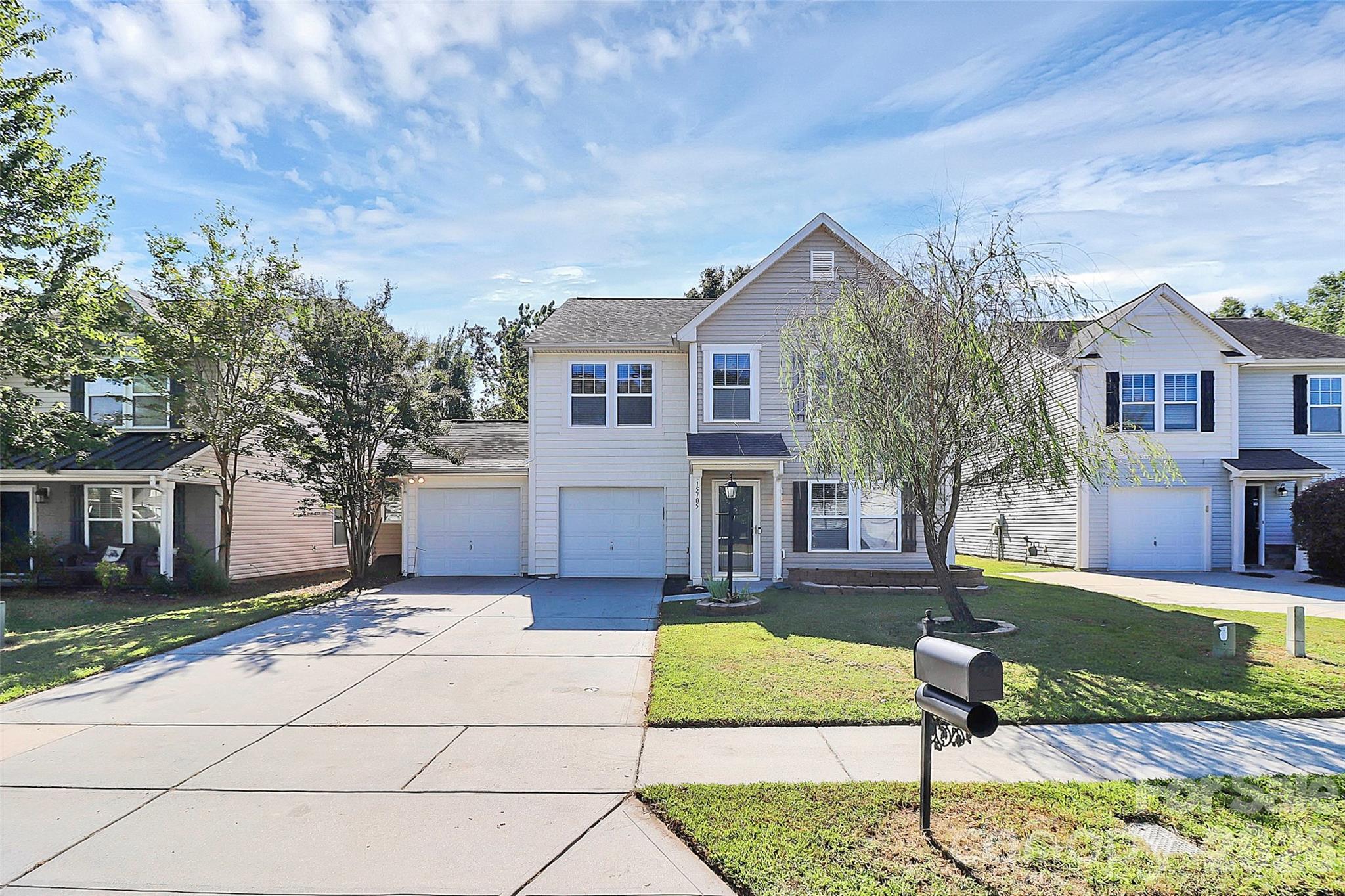 15705 Lakepoint Forest Drive