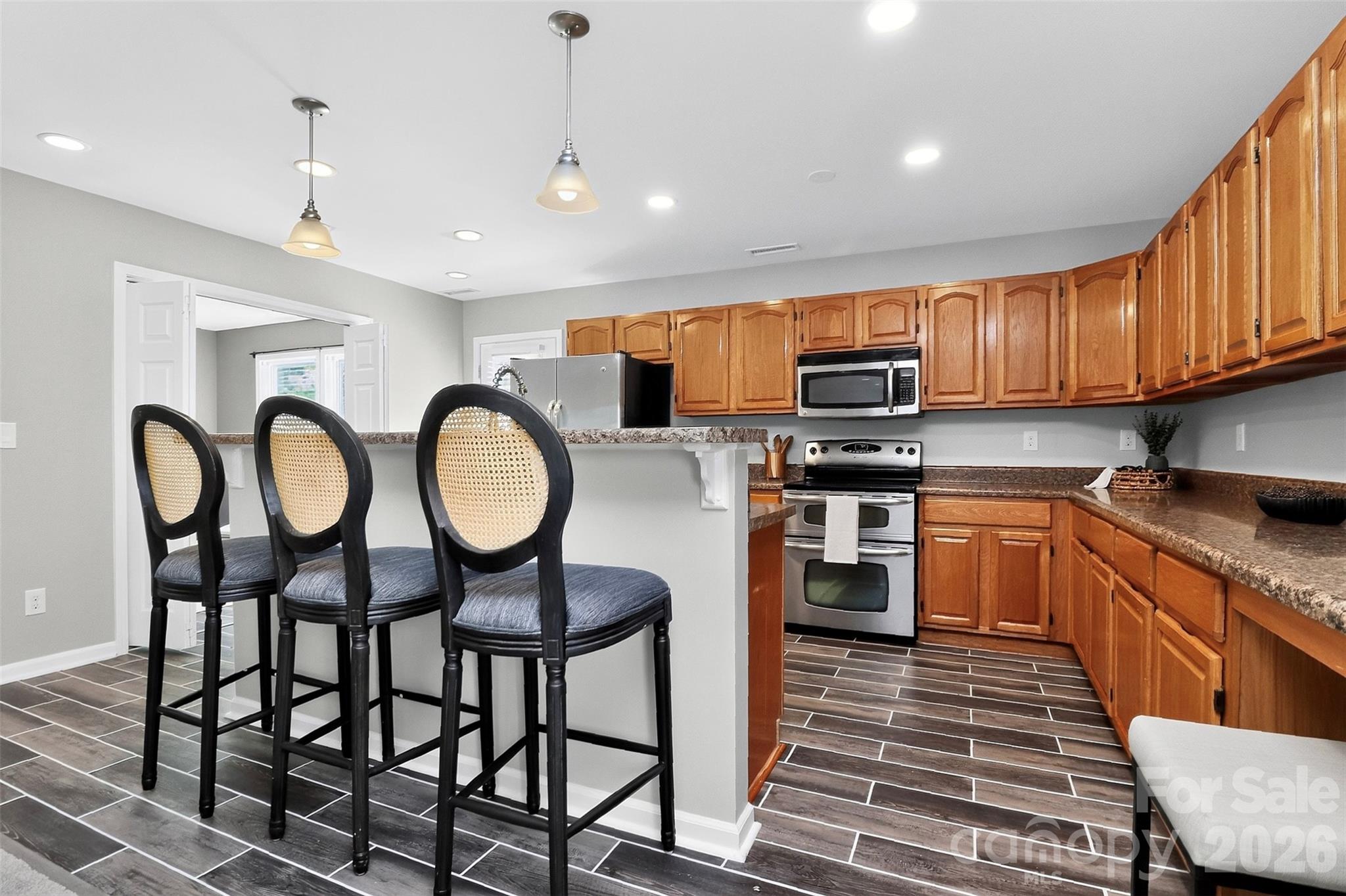 15705 Lakepoint Forest Drive