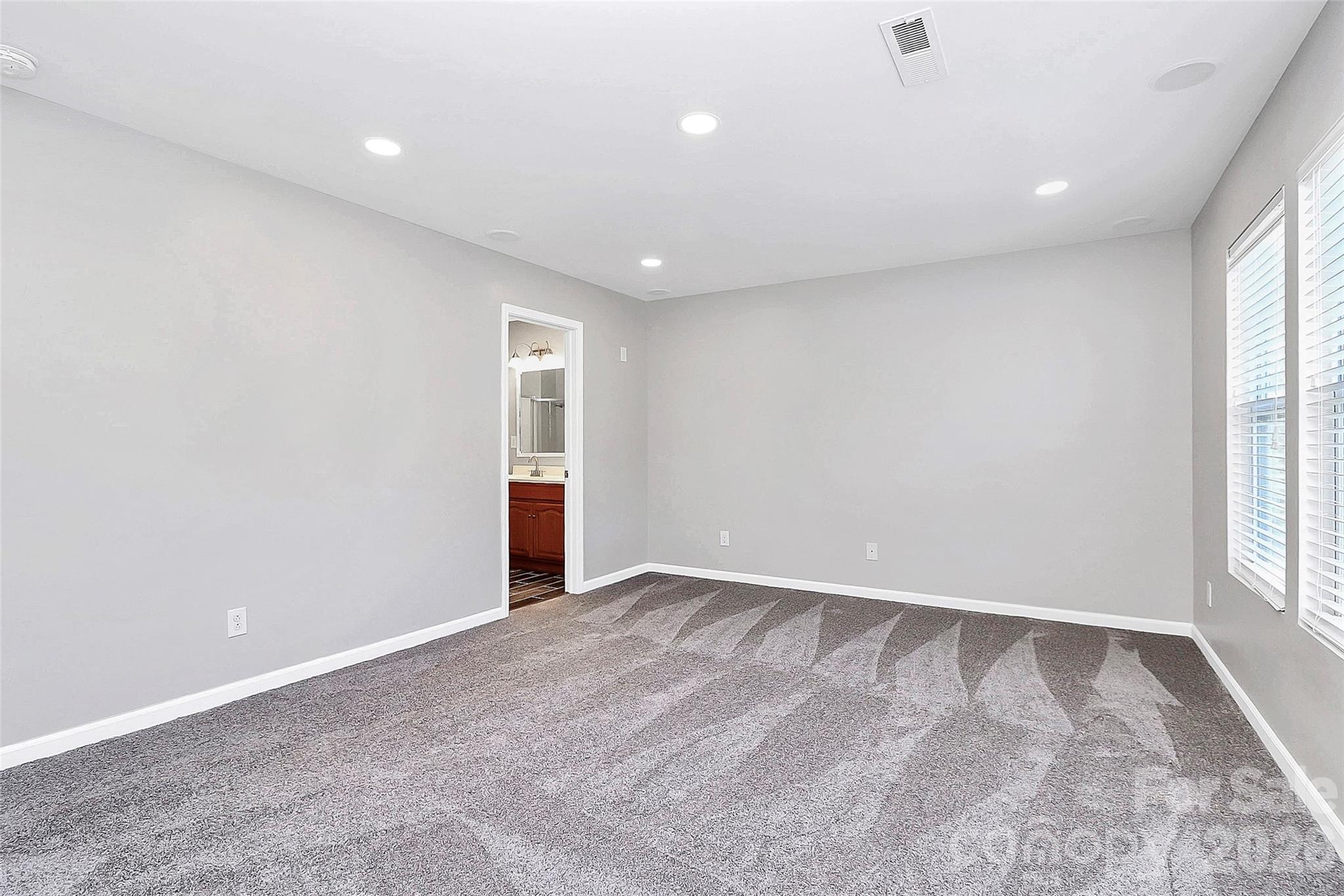 15705 Lakepoint Forest Drive
