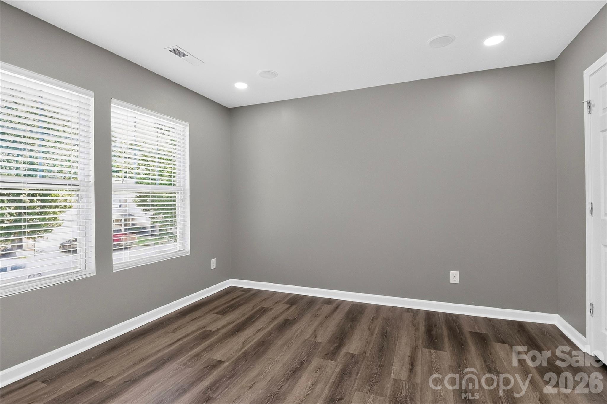 15705 Lakepoint Forest Drive