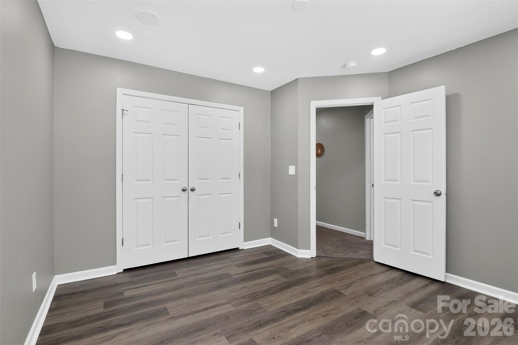 15705 Lakepoint Forest Drive