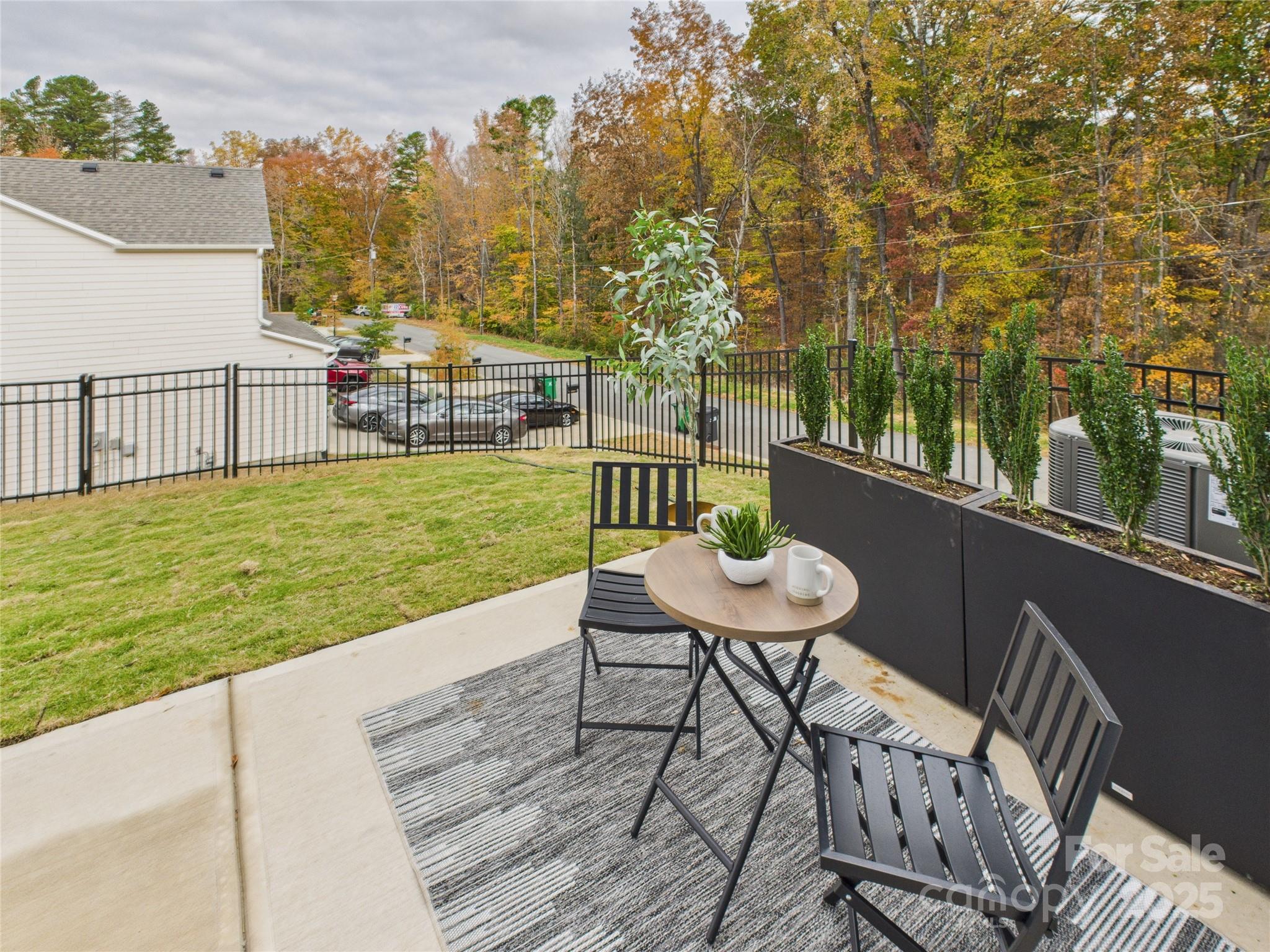 1704 Coral Bark Lane Unit: 19