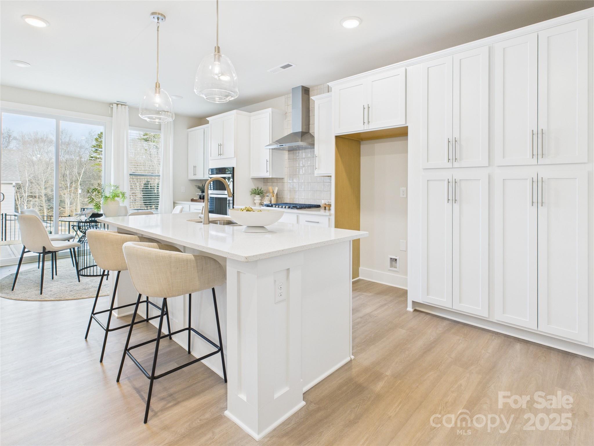 1704 Coral Bark Lane Unit: 19