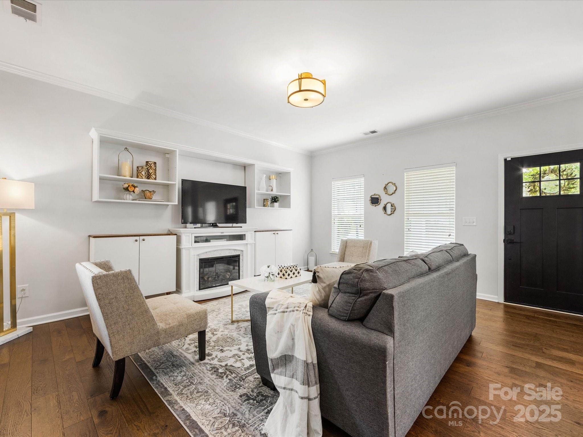 4303 Patriots Hill Road