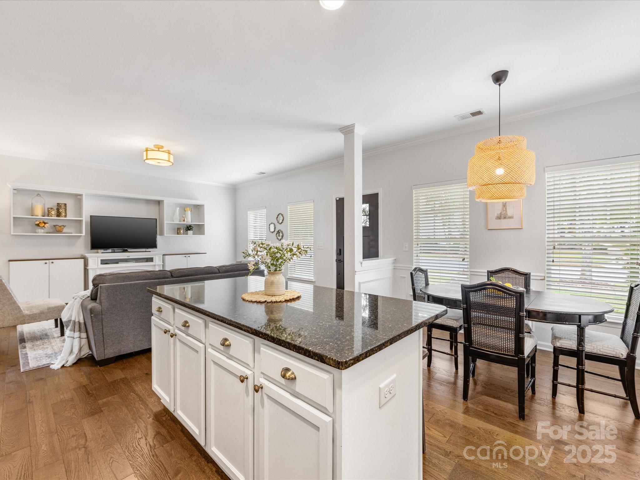 4303 Patriots Hill Road