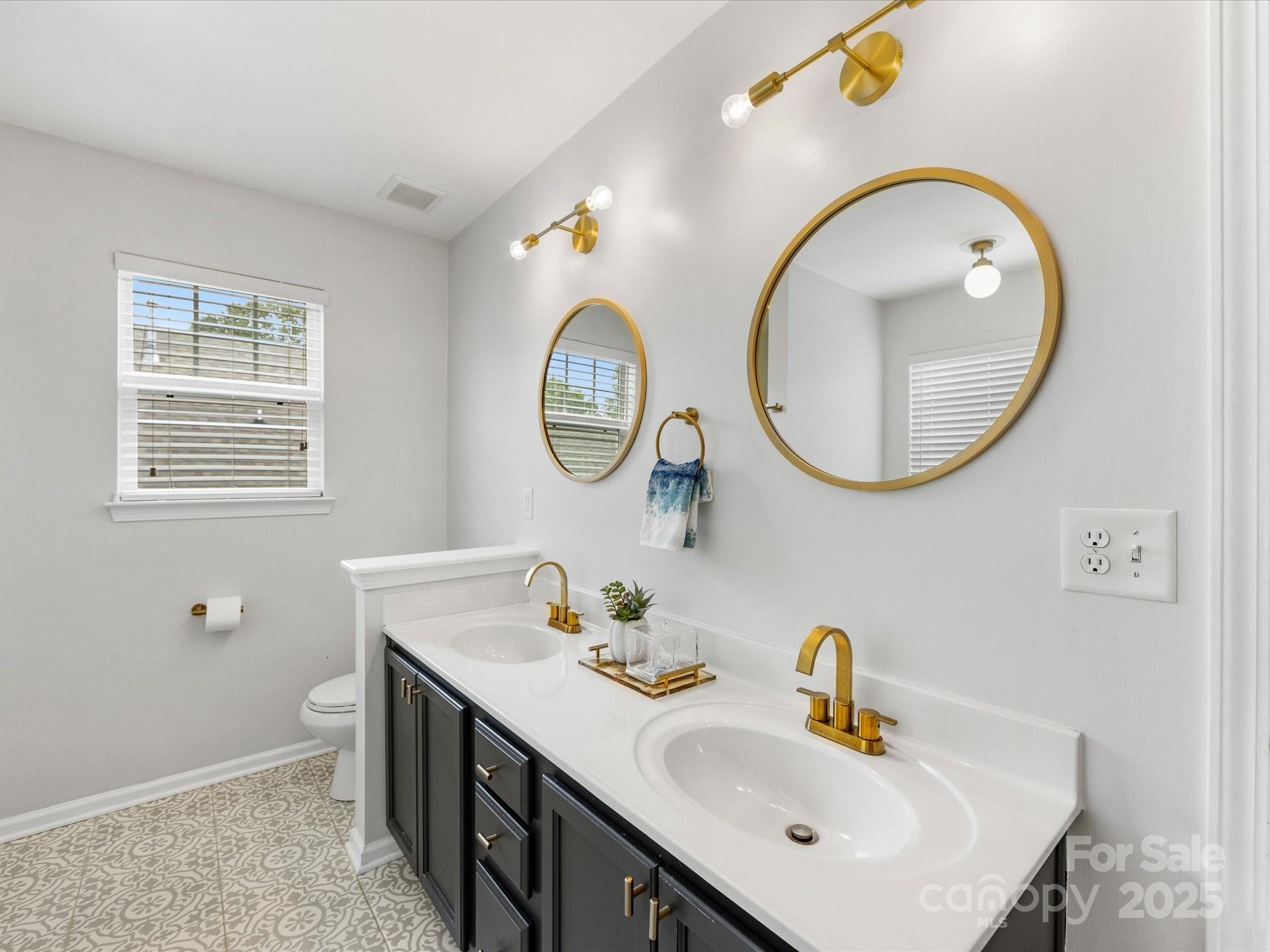 4303 Patriots Hill Road