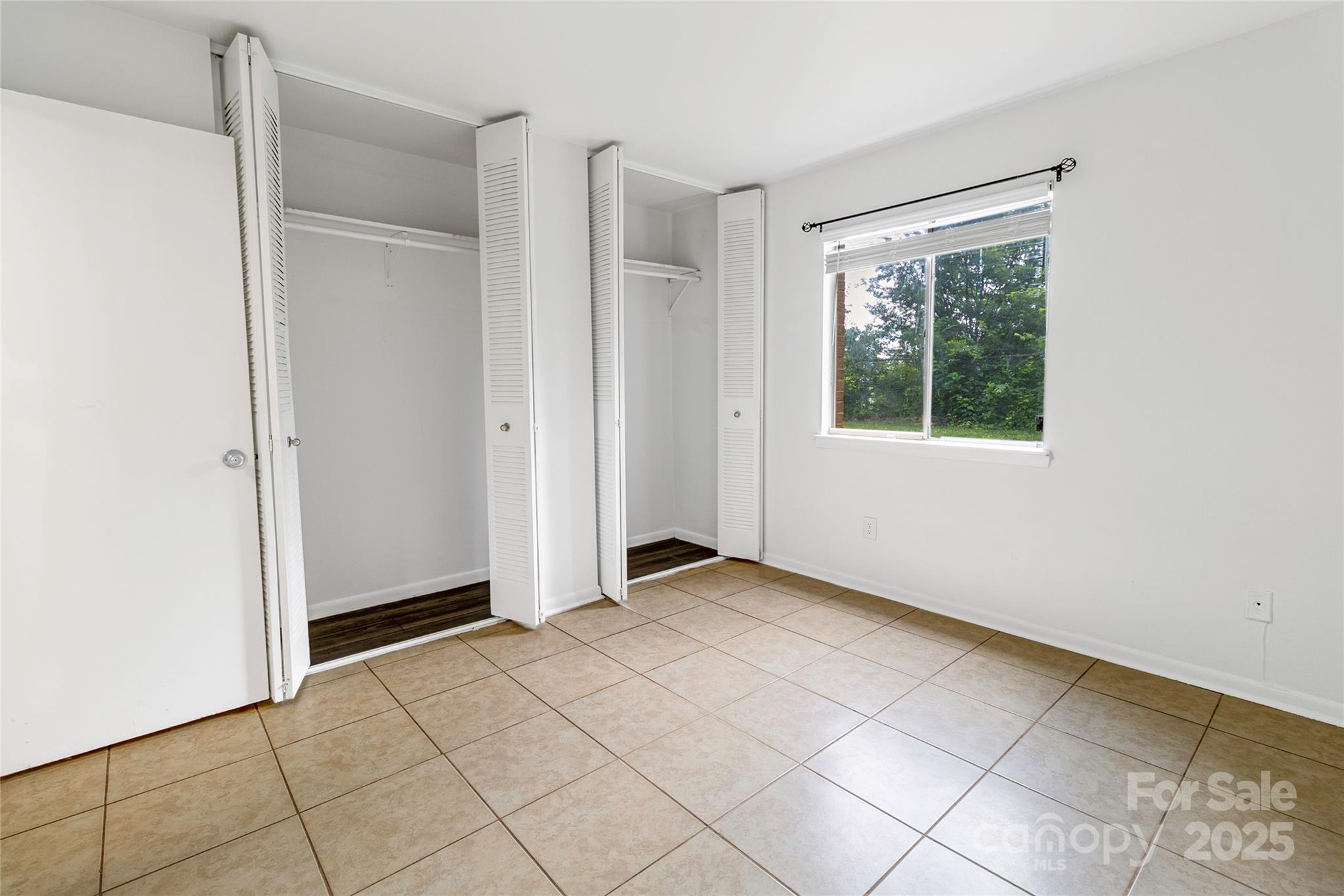 326 Orchard Trace Lane Unit: 3