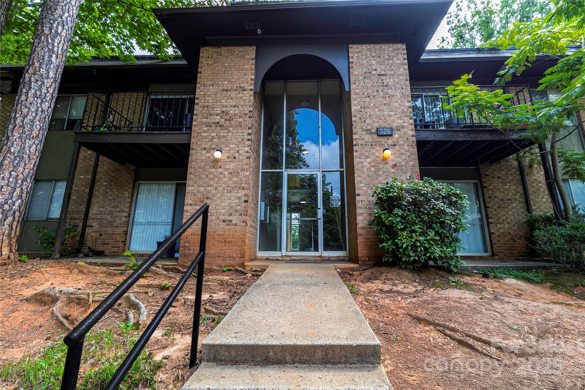 326 Orchard Trace Lane Unit: 3