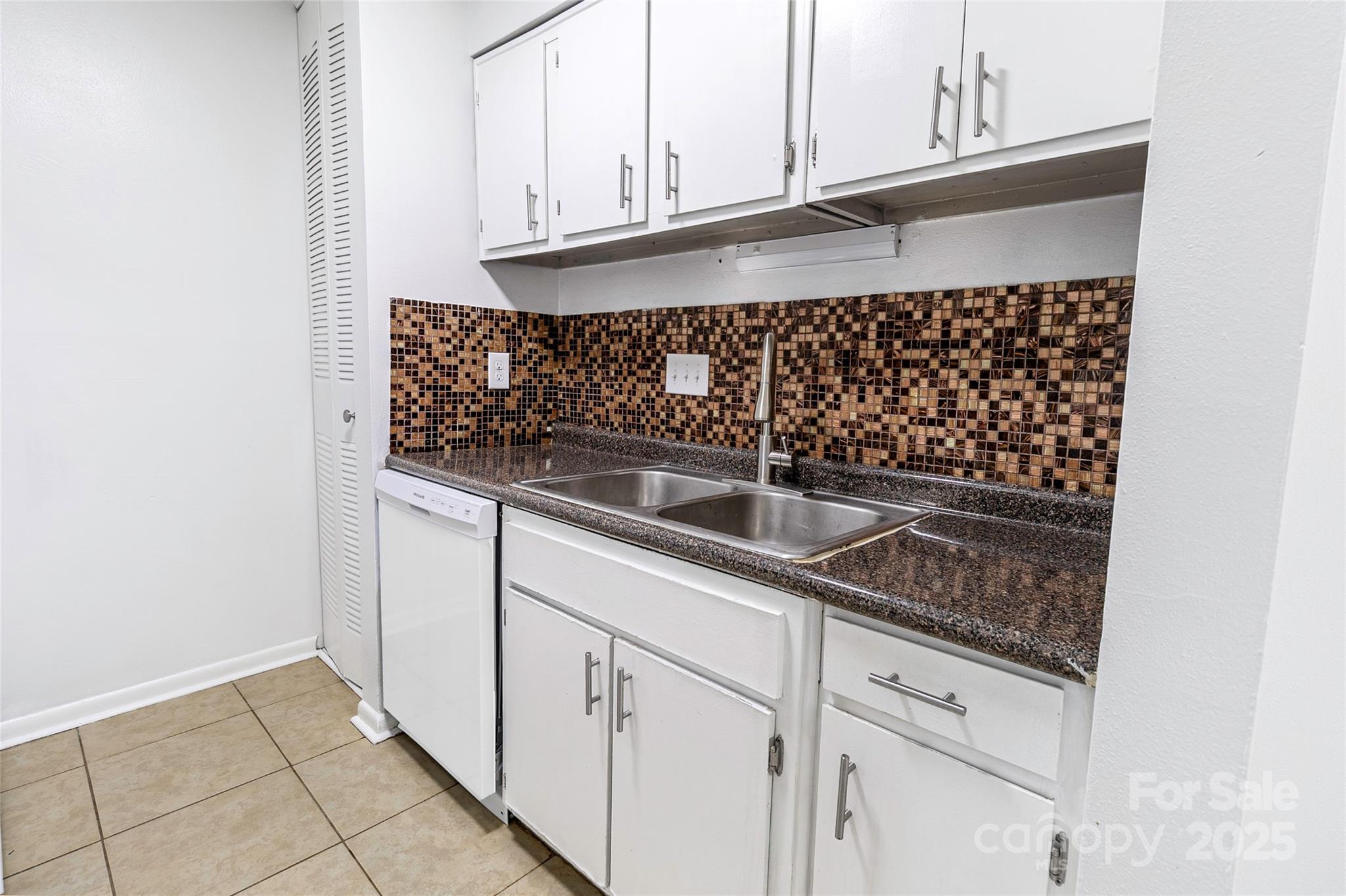 326 Orchard Trace Lane Unit: 3