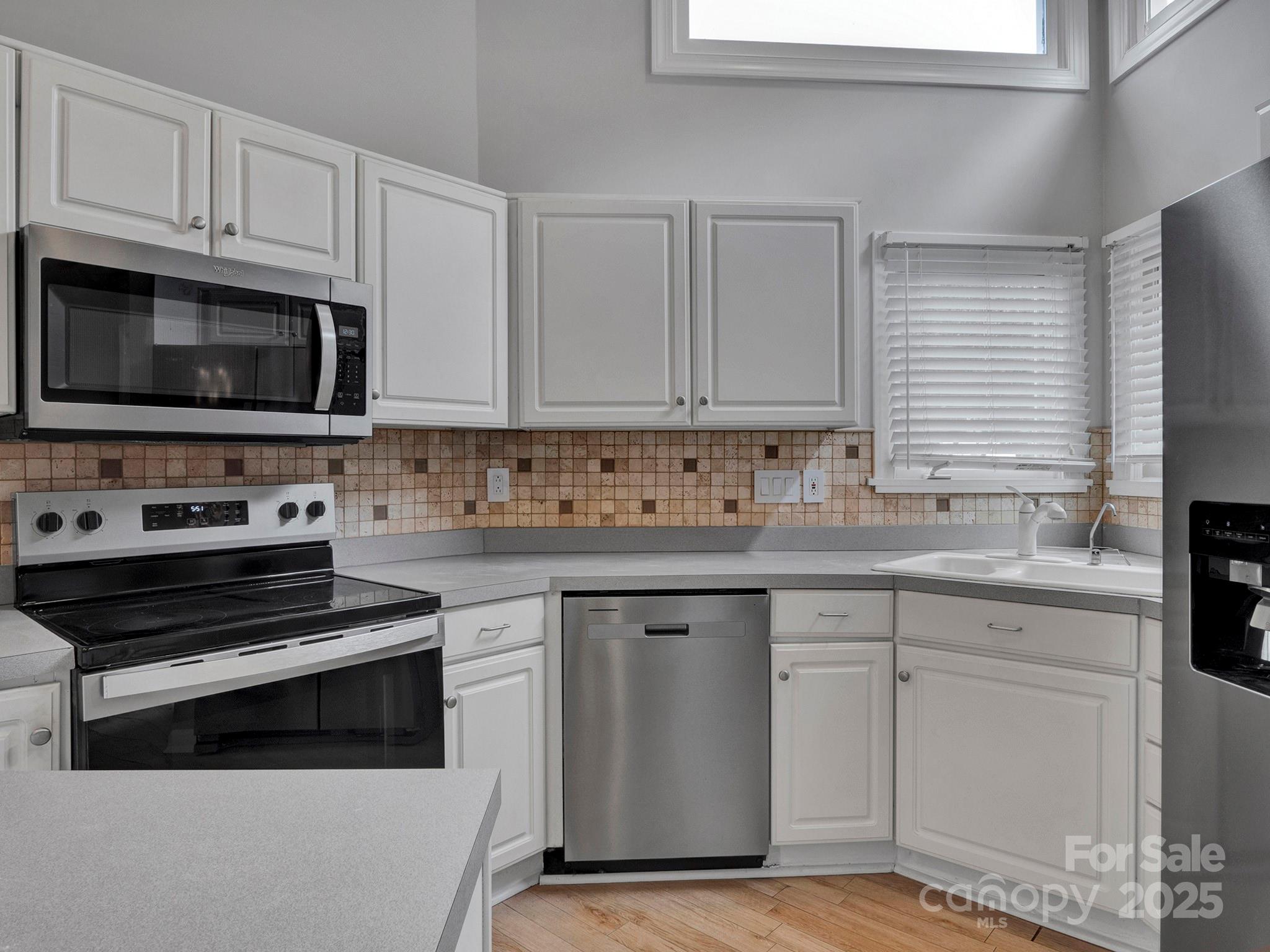 14043 Queens Harbor Road