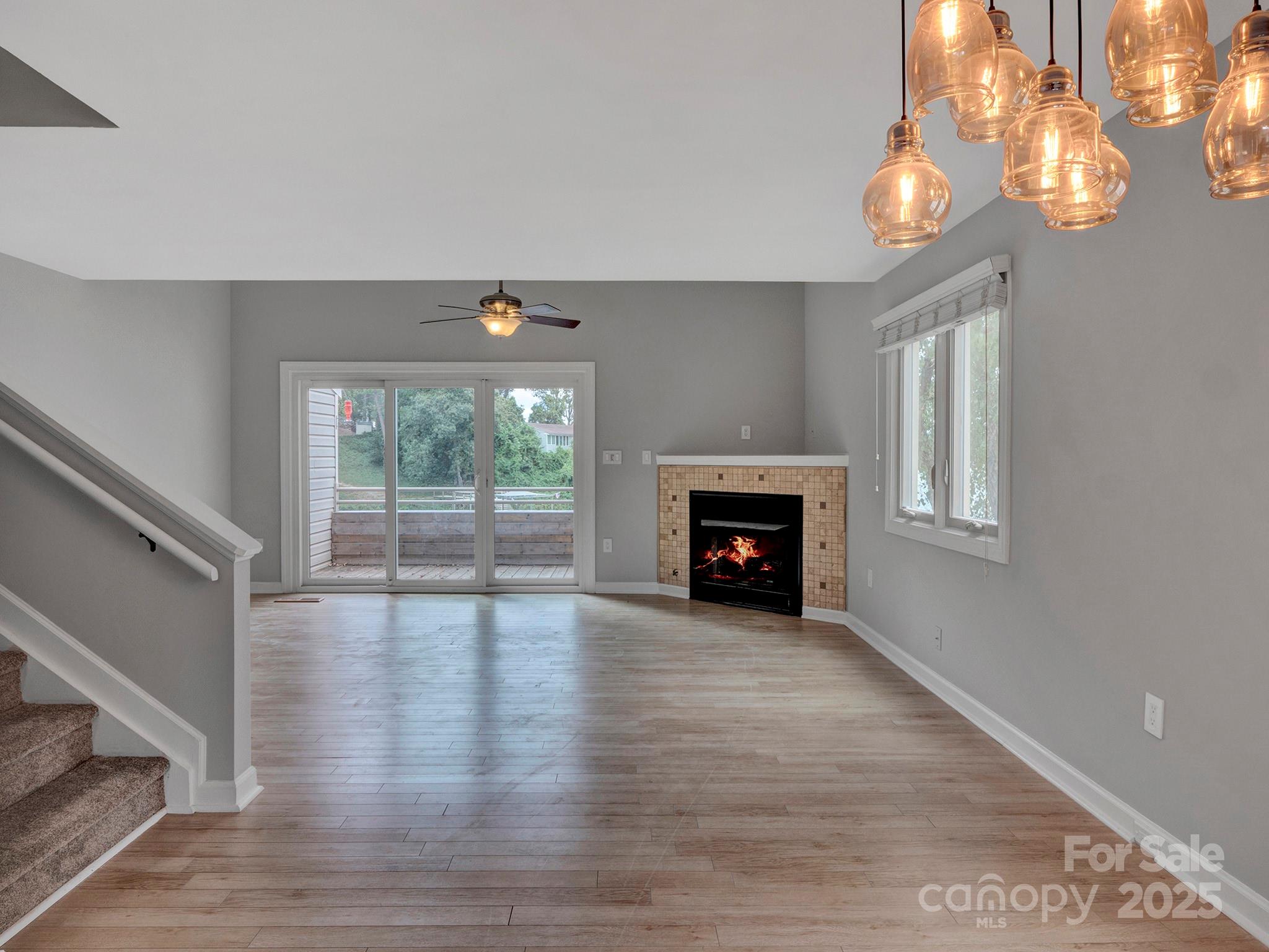 14043 Queens Harbor Road