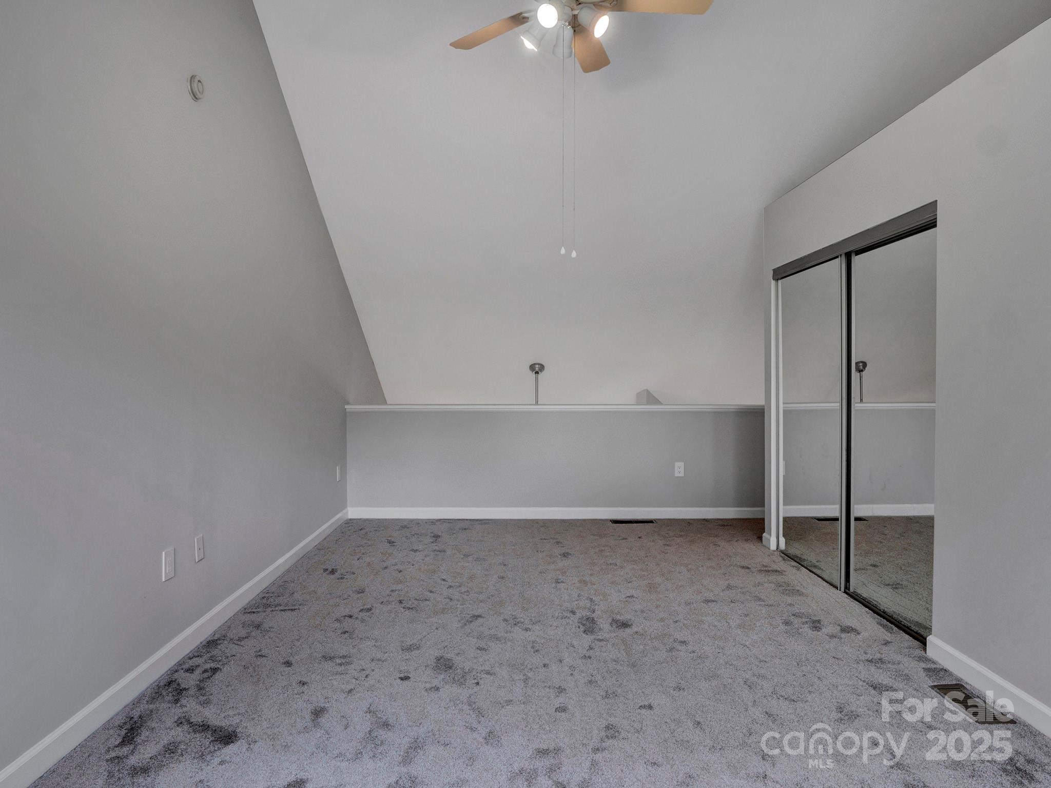 14043 Queens Harbor Road