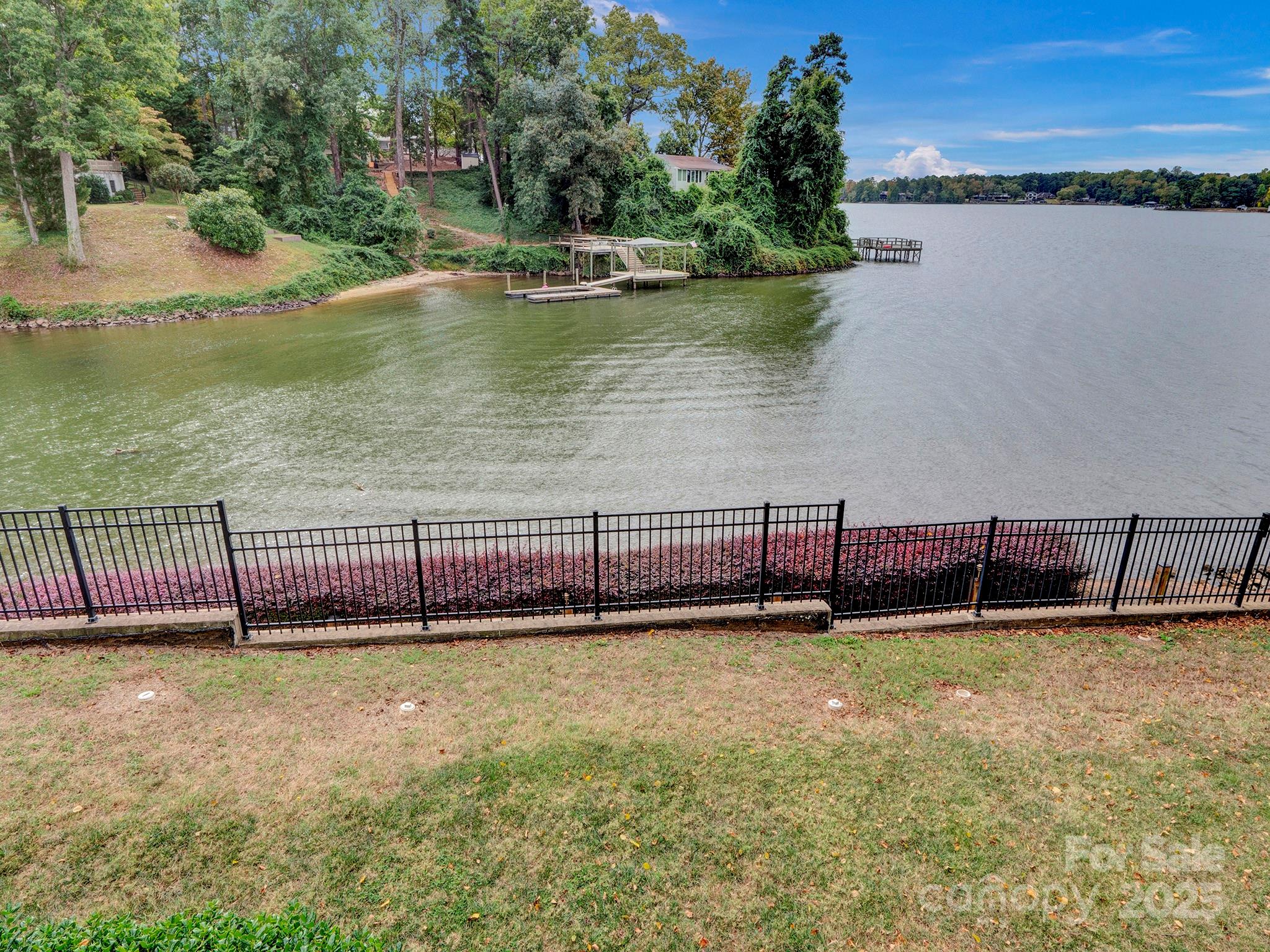 14043 Queens Harbor Road