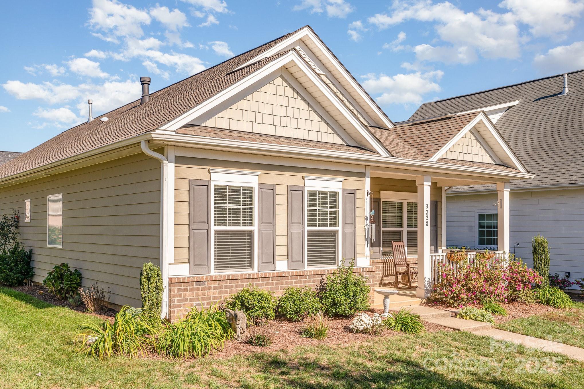 3228 Lock Erne Avenue