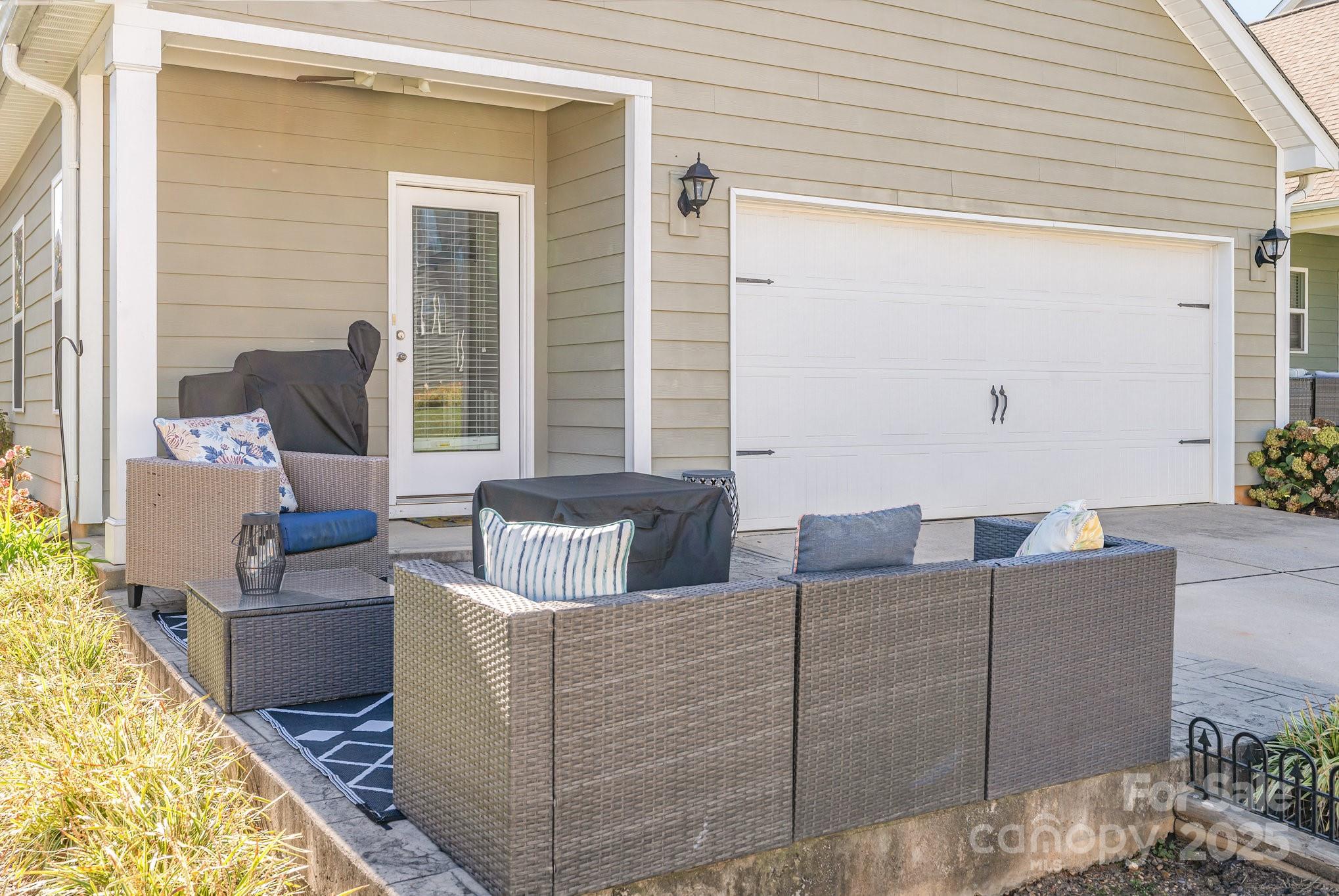 3228 Lock Erne Avenue