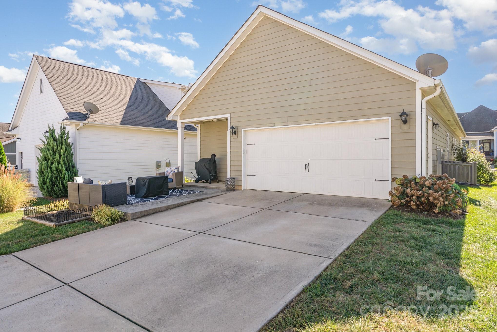 3228 Lock Erne Avenue